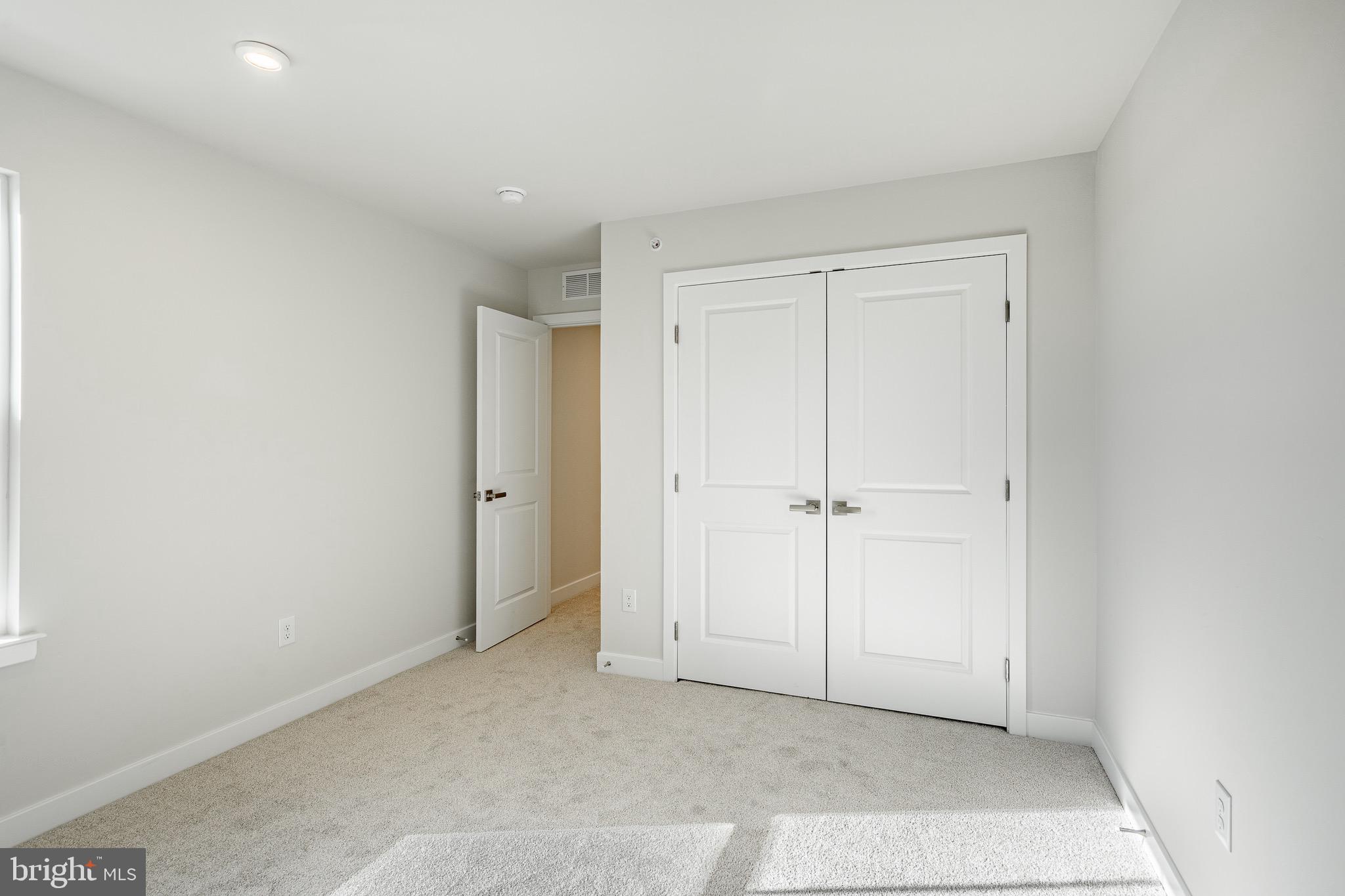 BRANDYWINE WALK - Residential