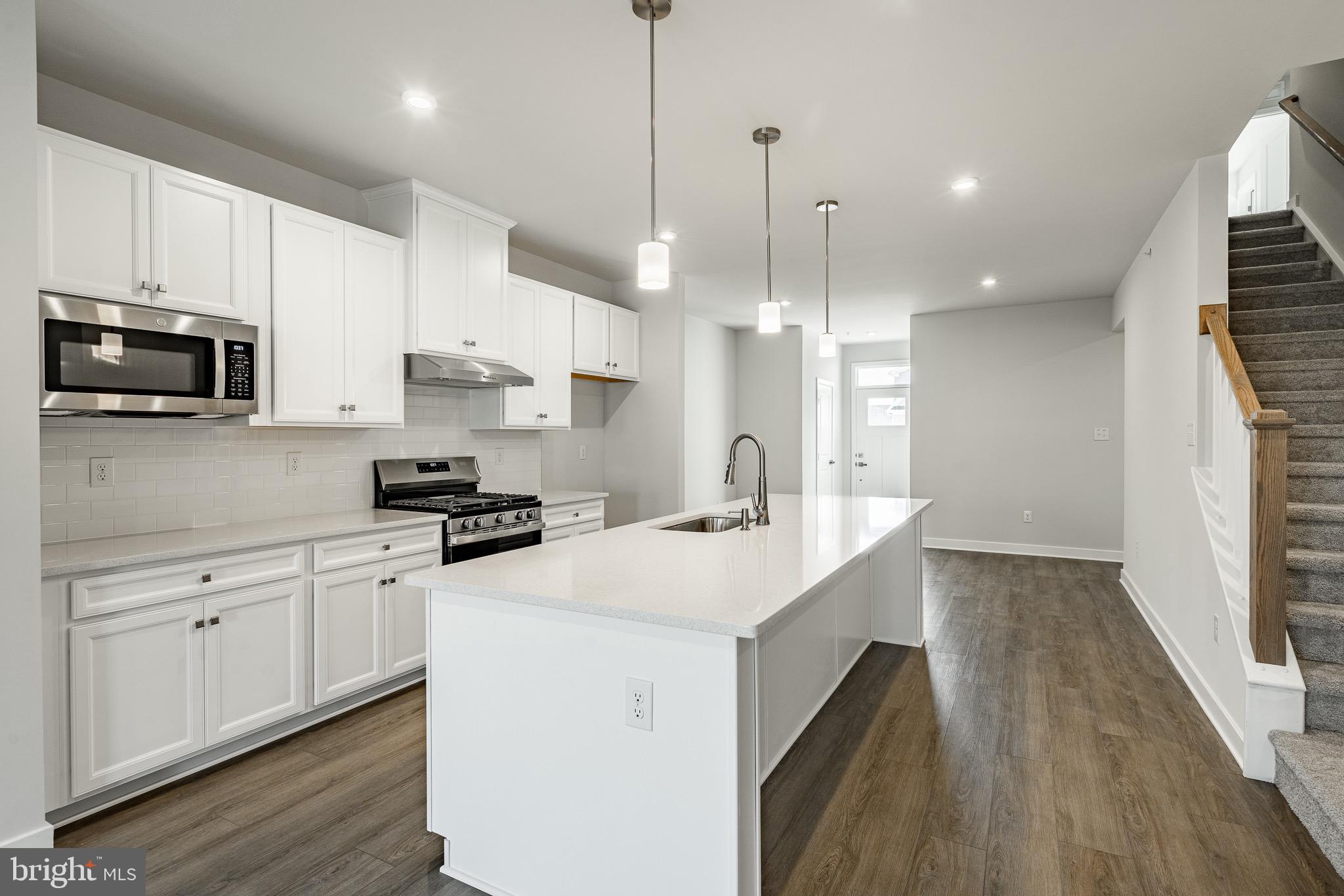 BRANDYWINE WALK - Residential