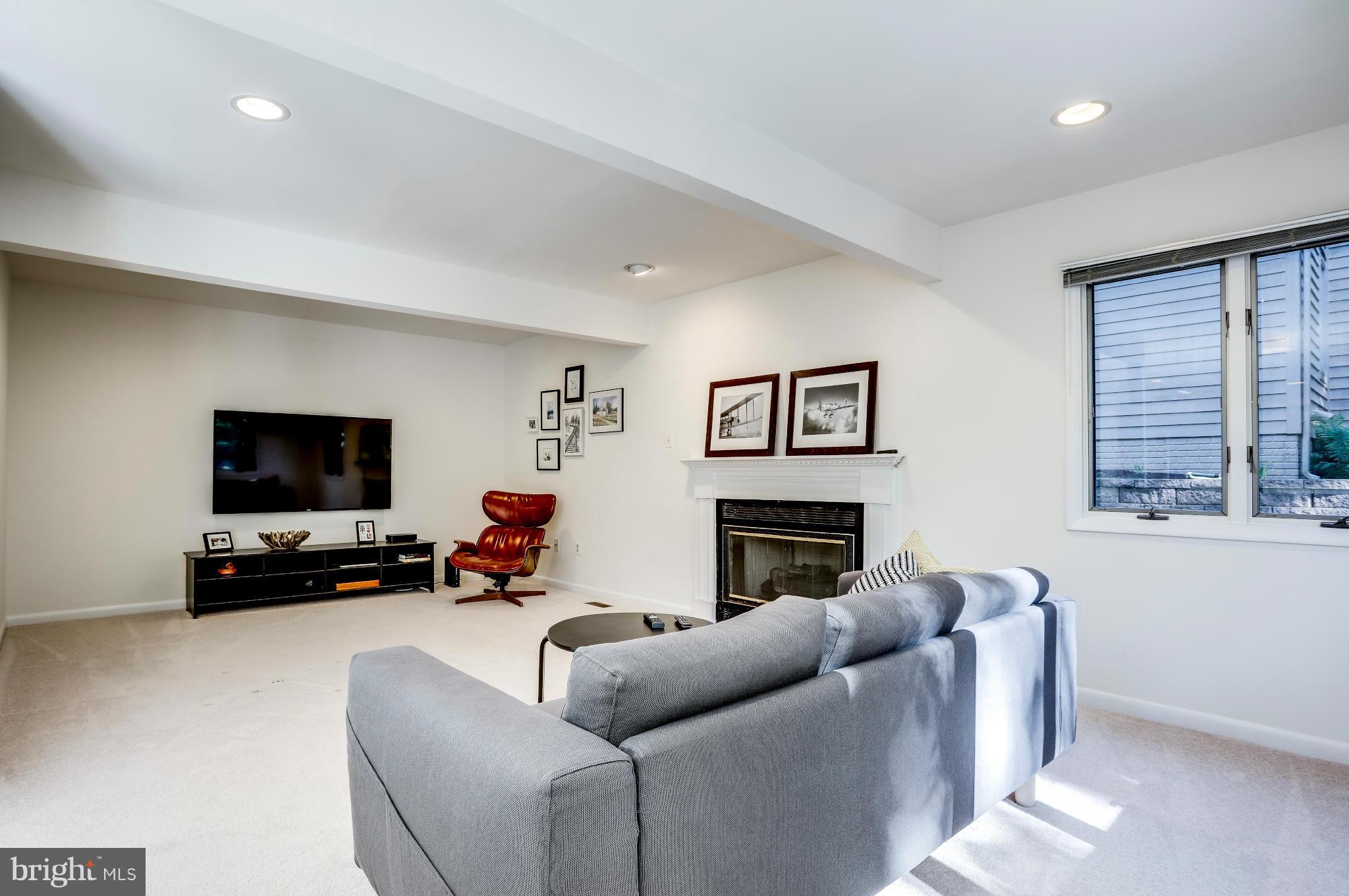 VILLAGE OF HICKORY RIDGE - Residential