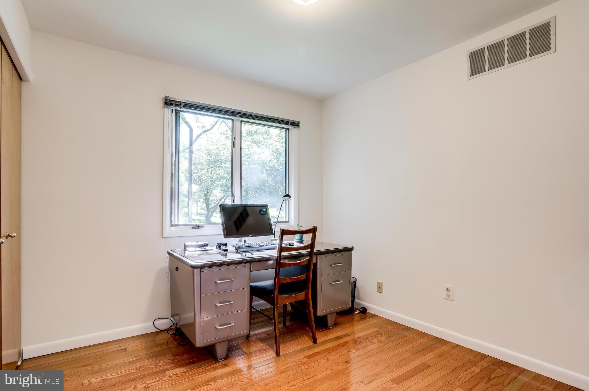 VILLAGE OF HICKORY RIDGE - Residential