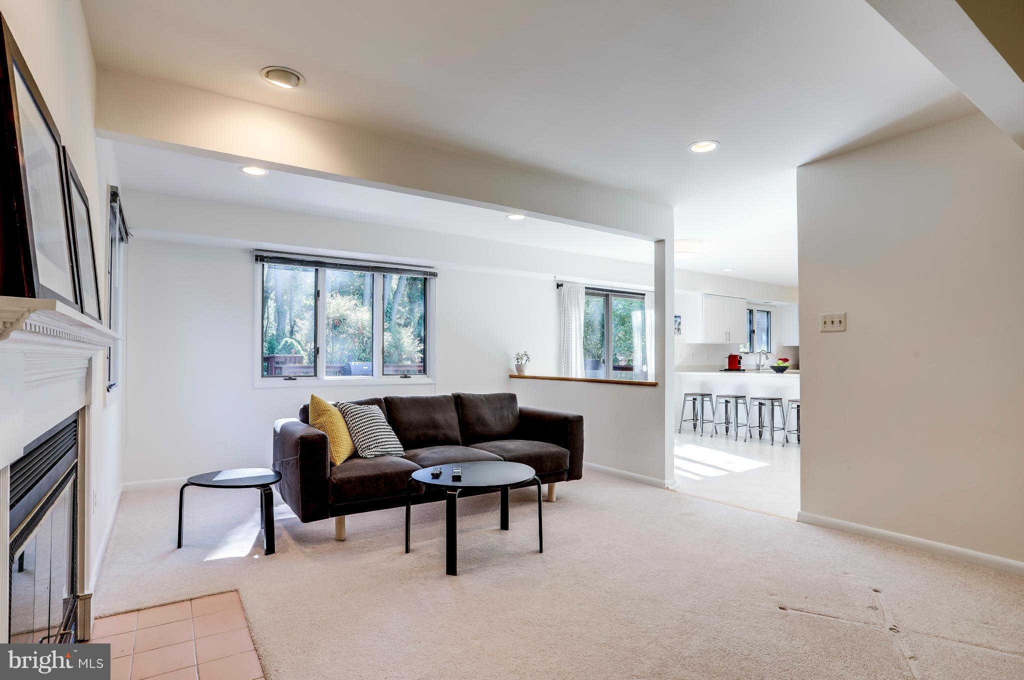 VILLAGE OF HICKORY RIDGE - Residential