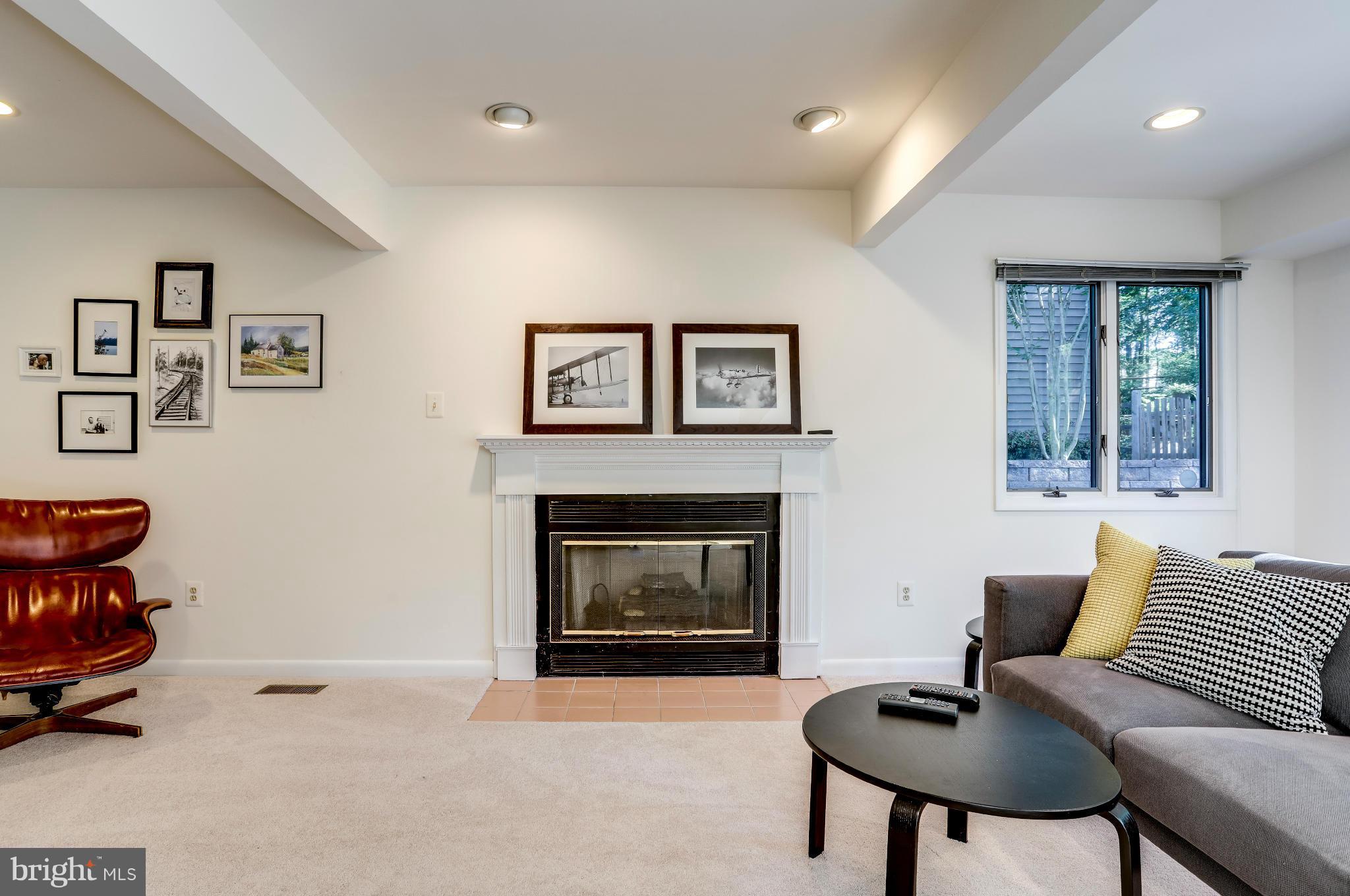 VILLAGE OF HICKORY RIDGE - Residential