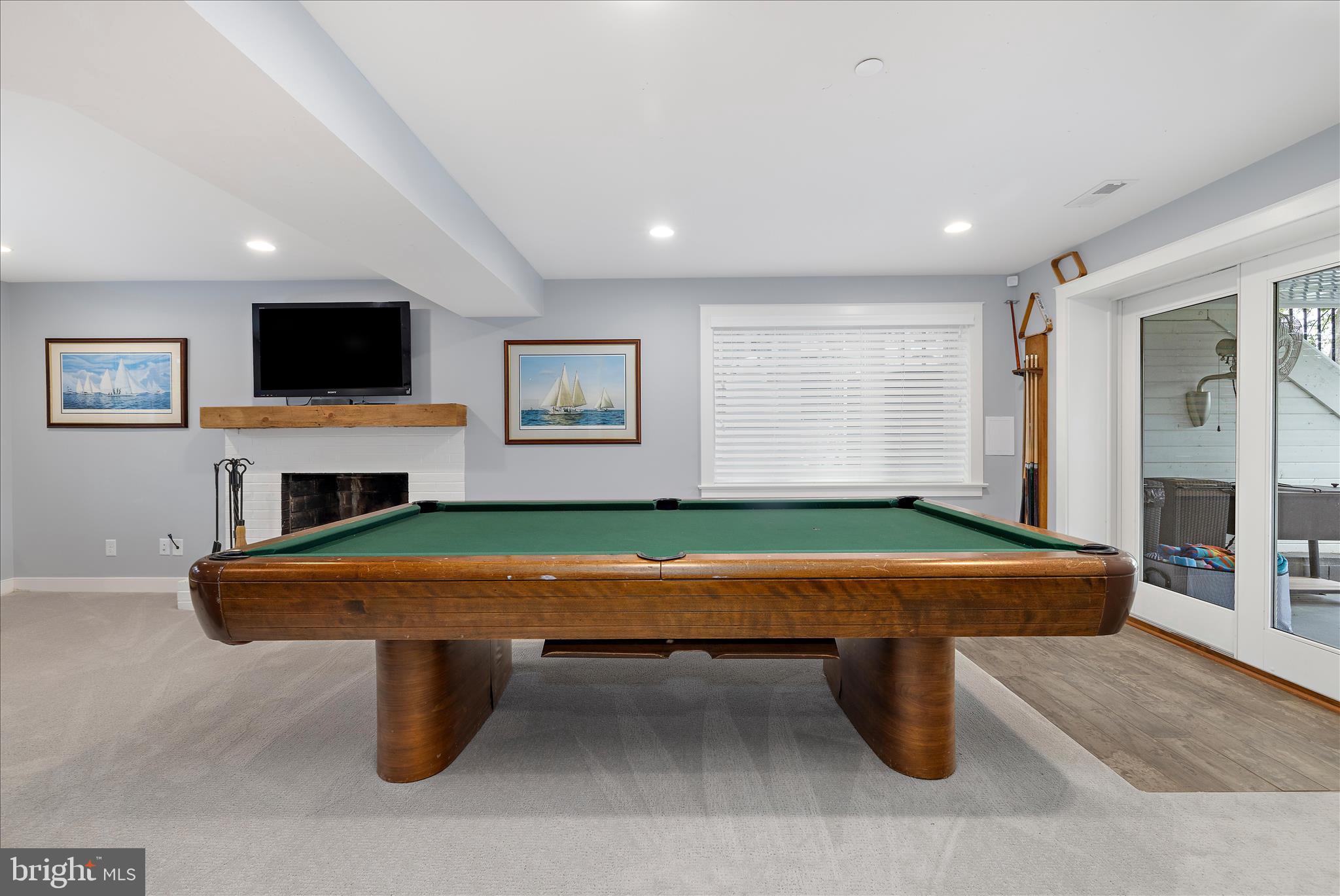 HOLLY HILL HARBOR - Residential