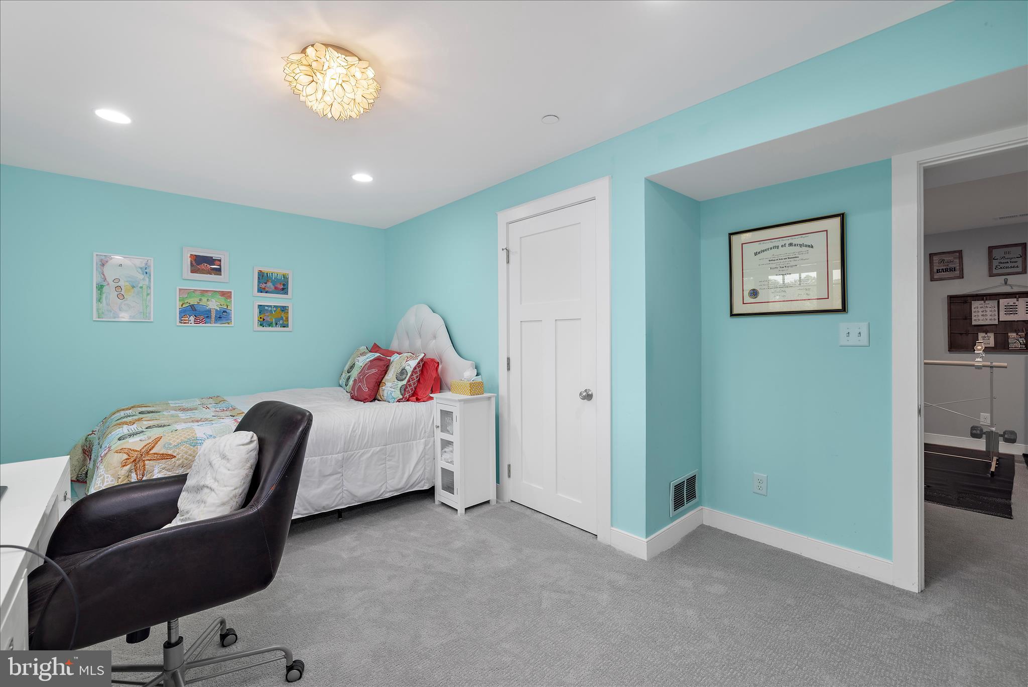 HOLLY HILL HARBOR - Residential