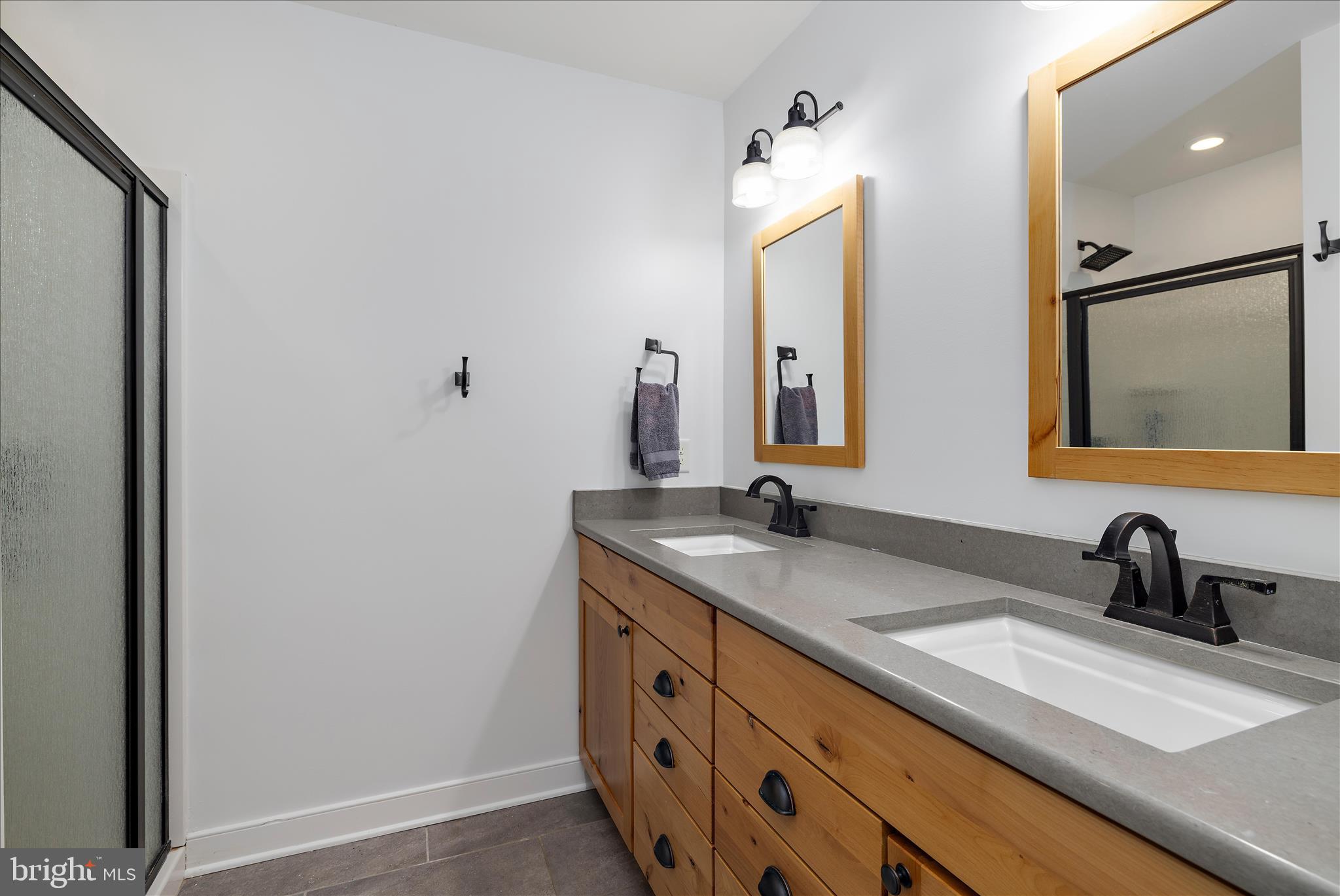 HOLLY HILL HARBOR - Residential