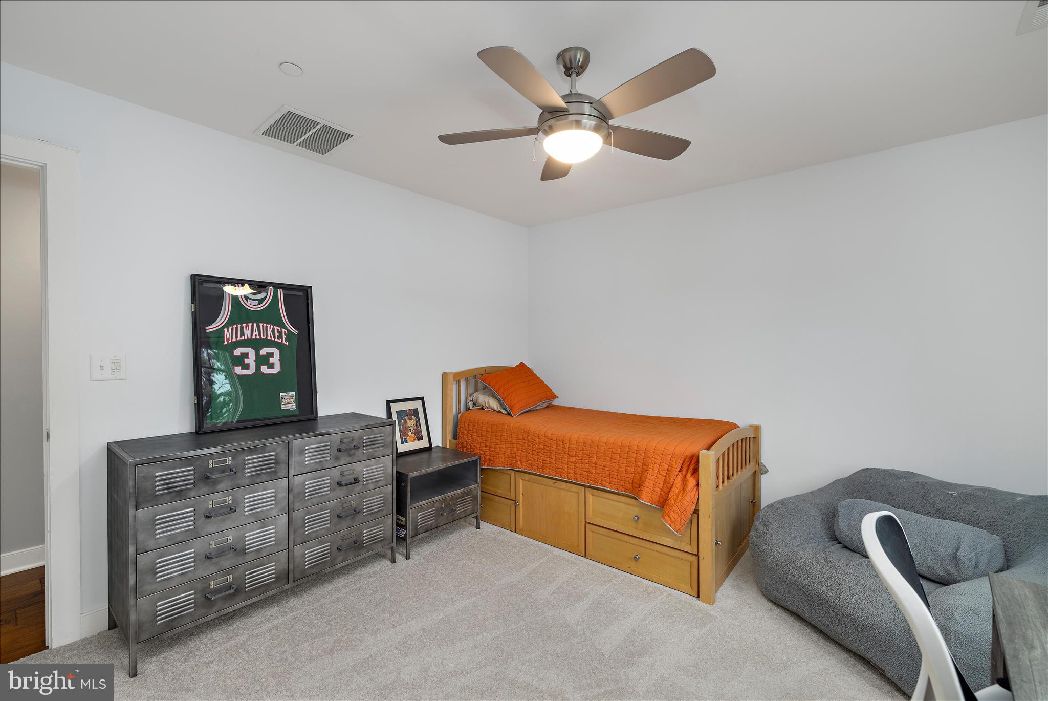 HOLLY HILL HARBOR - Residential