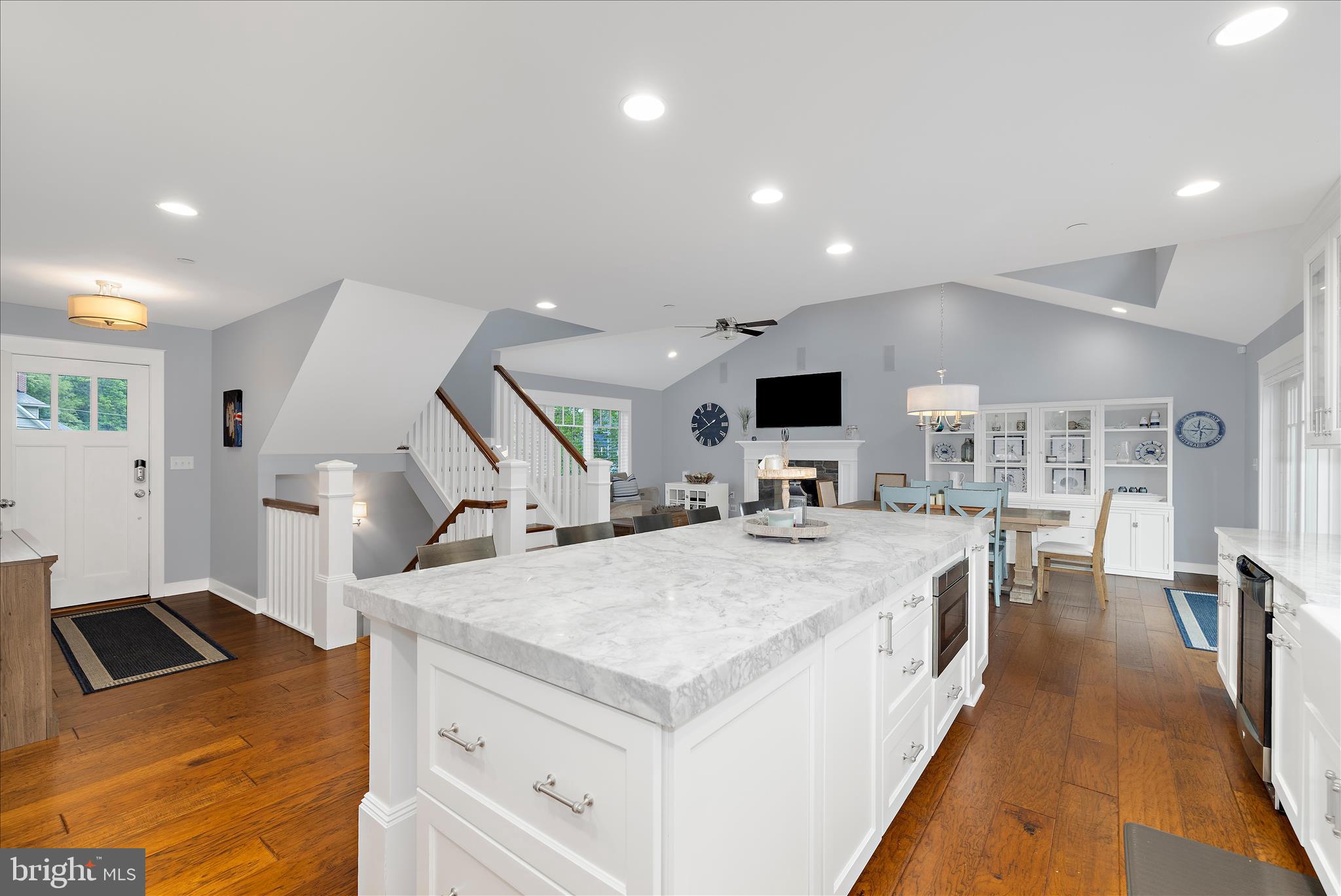 HOLLY HILL HARBOR - Residential