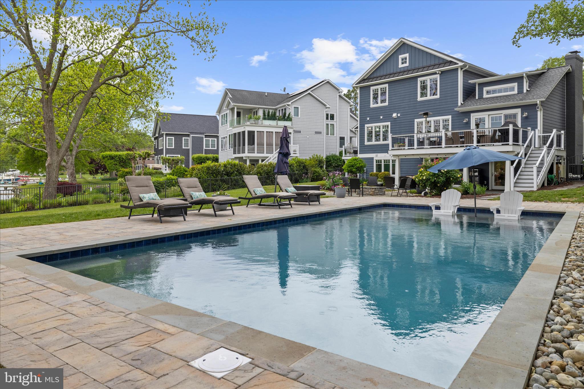 HOLLY HILL HARBOR - Residential