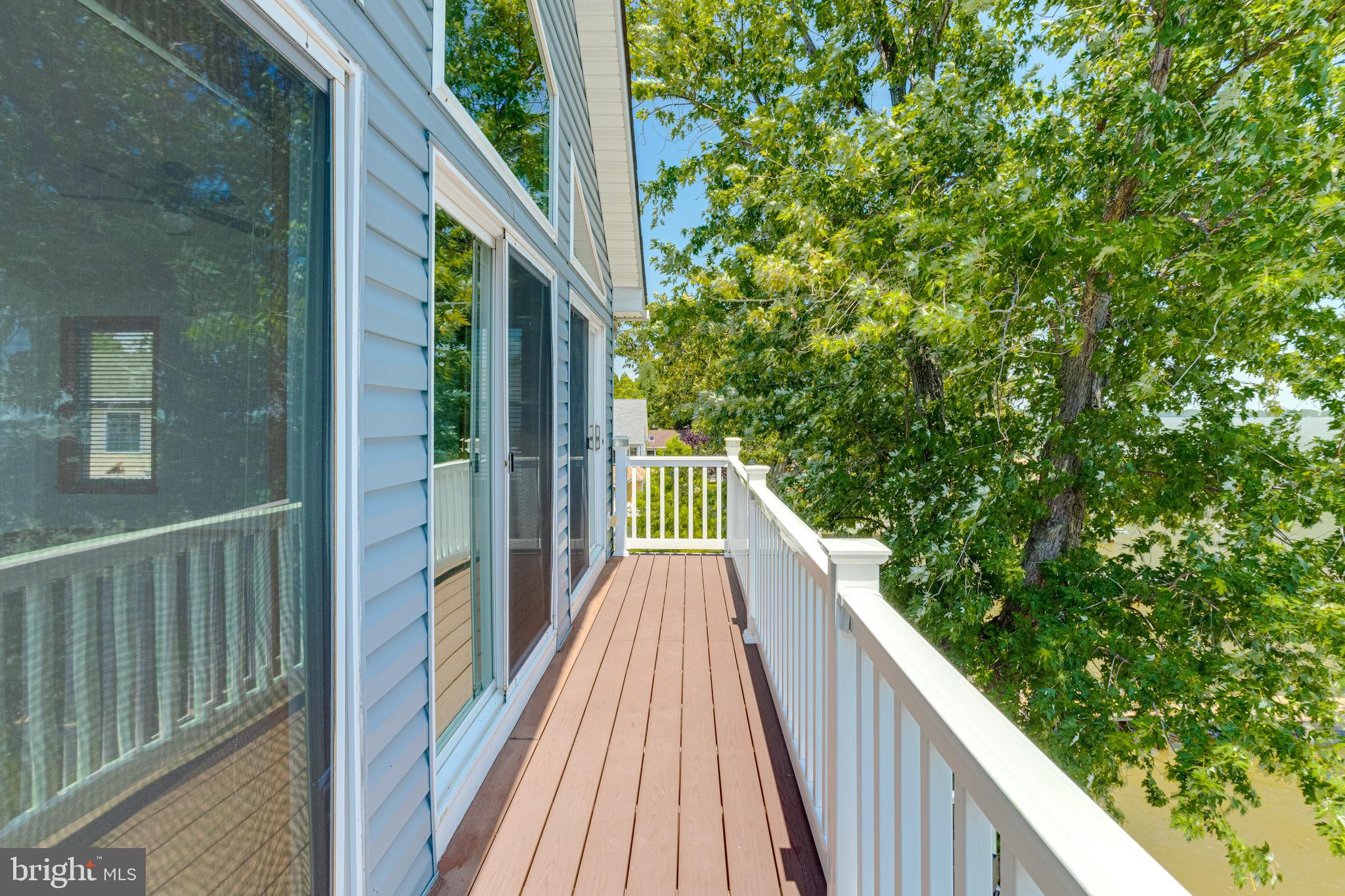 OLIVER BEACH - Residential