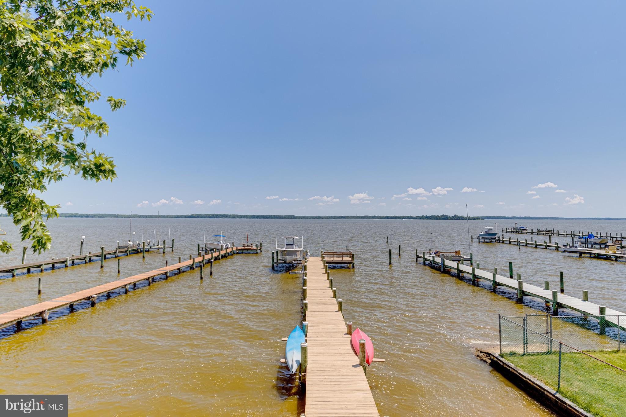 OLIVER BEACH - Residential