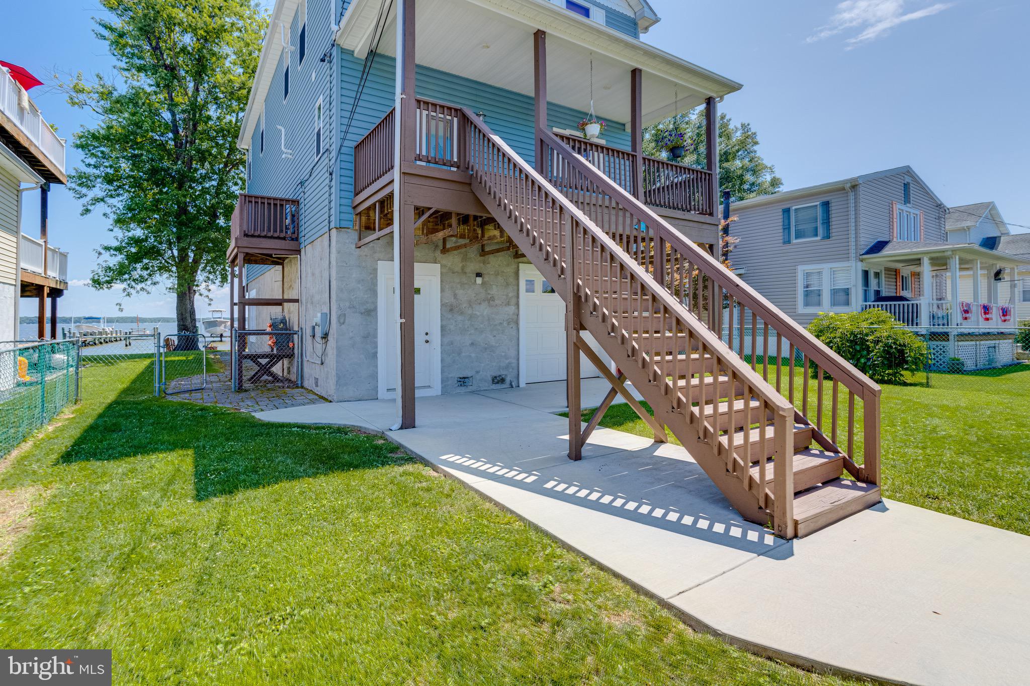 OLIVER BEACH - Residential