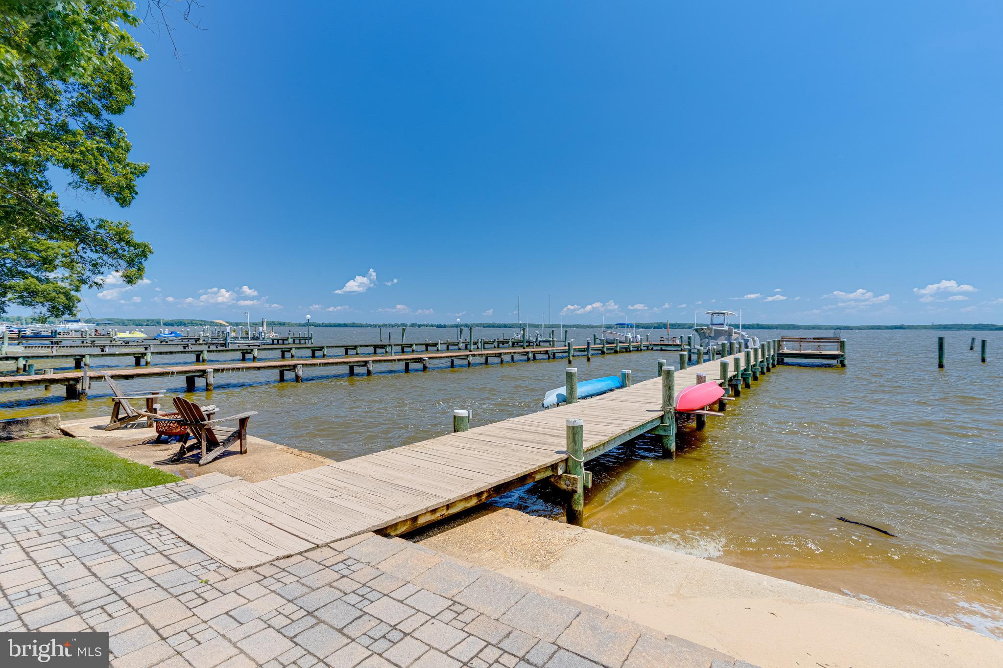 OLIVER BEACH - Residential