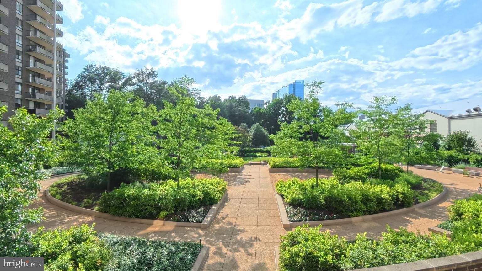 REGENCY AT MCLEAN - Residential Lease