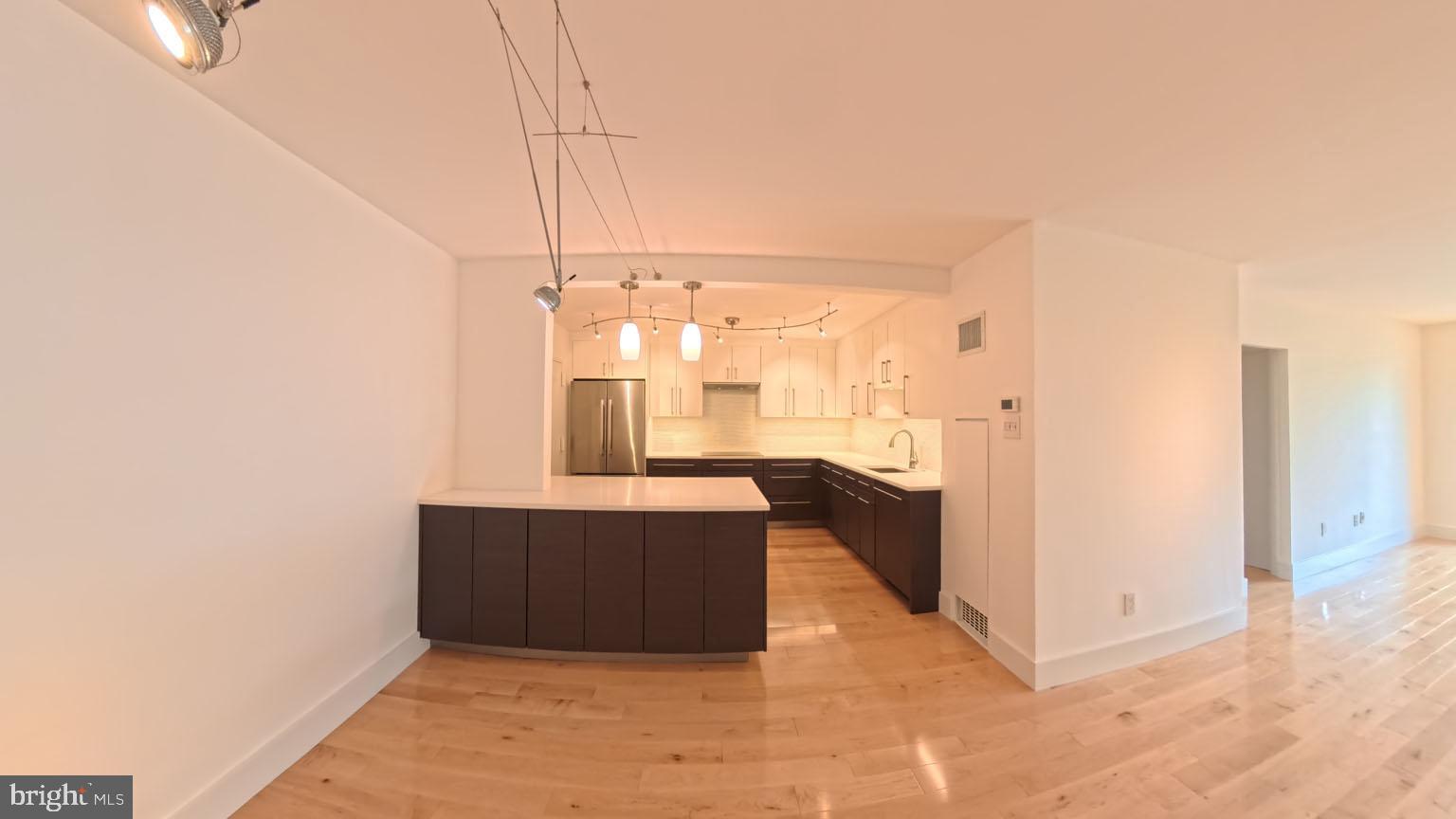 REGENCY AT MCLEAN - Residential Lease