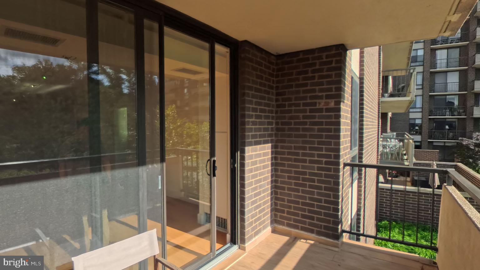 REGENCY AT MCLEAN - Residential Lease