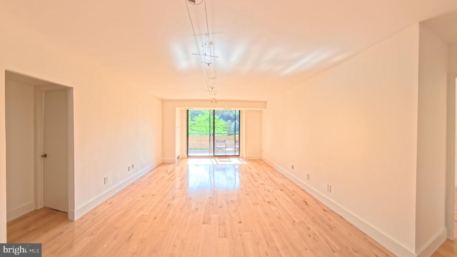 REGENCY AT MCLEAN - Residential Lease