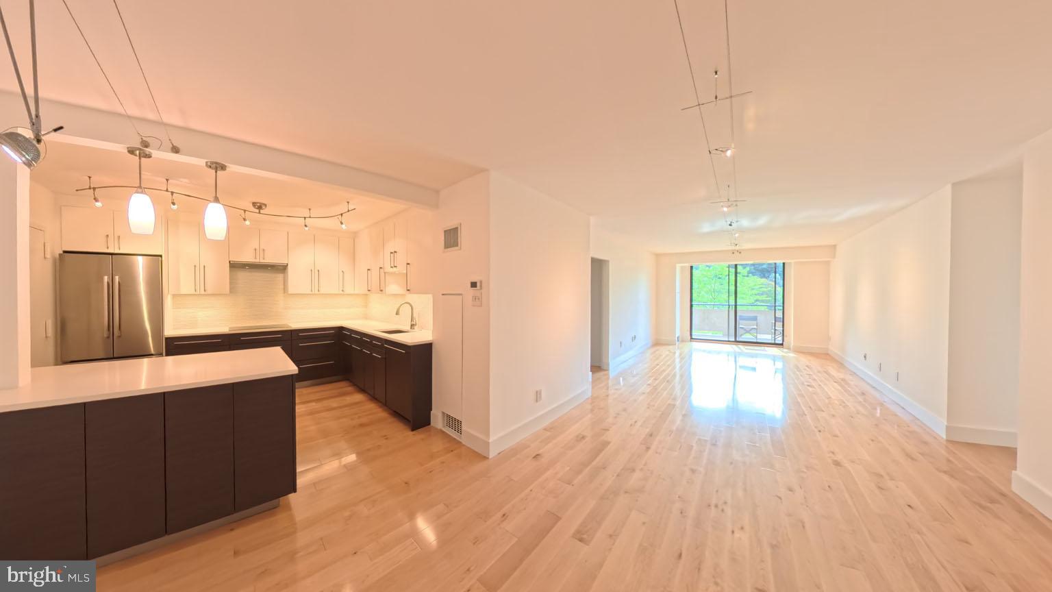 REGENCY AT MCLEAN - Residential Lease