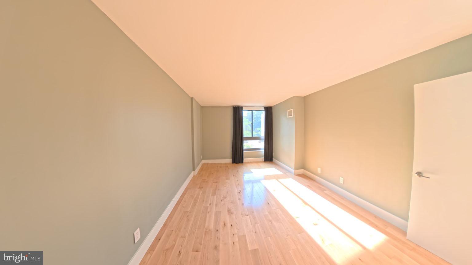 REGENCY AT MCLEAN - Residential Lease