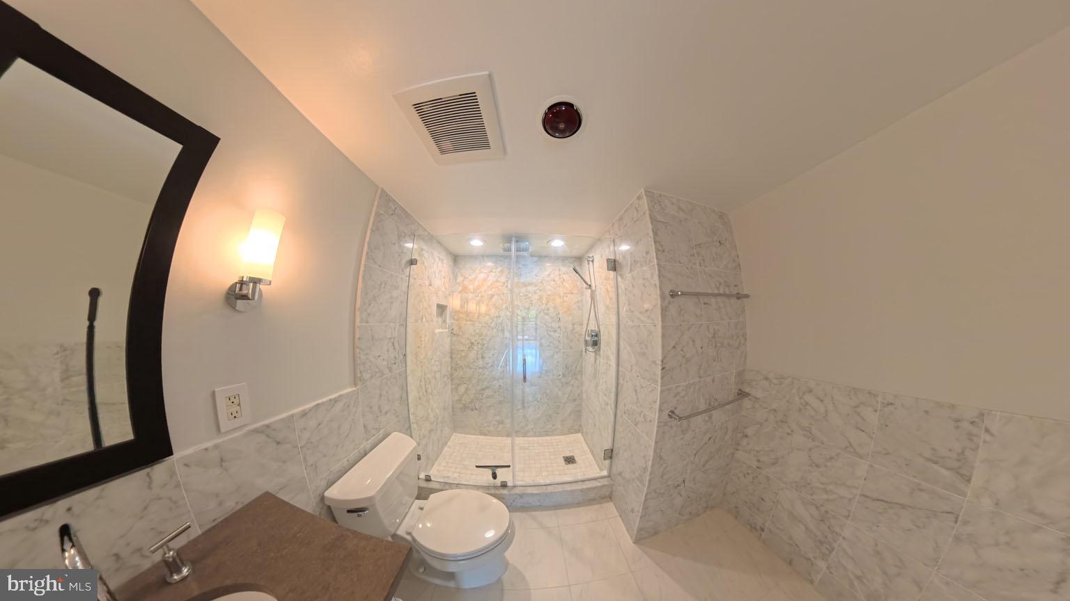 REGENCY AT MCLEAN - Residential Lease