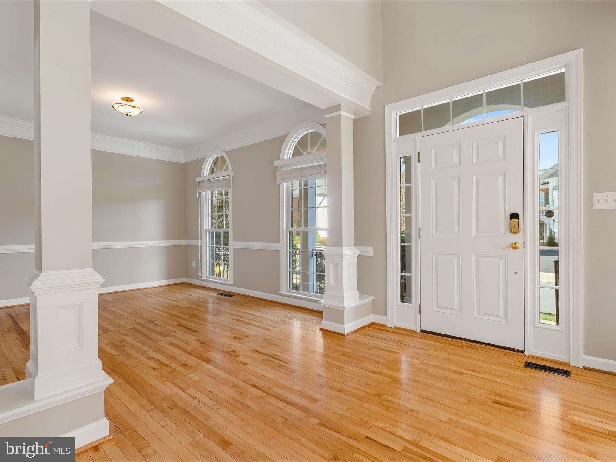 710 CRISFIELD WAY