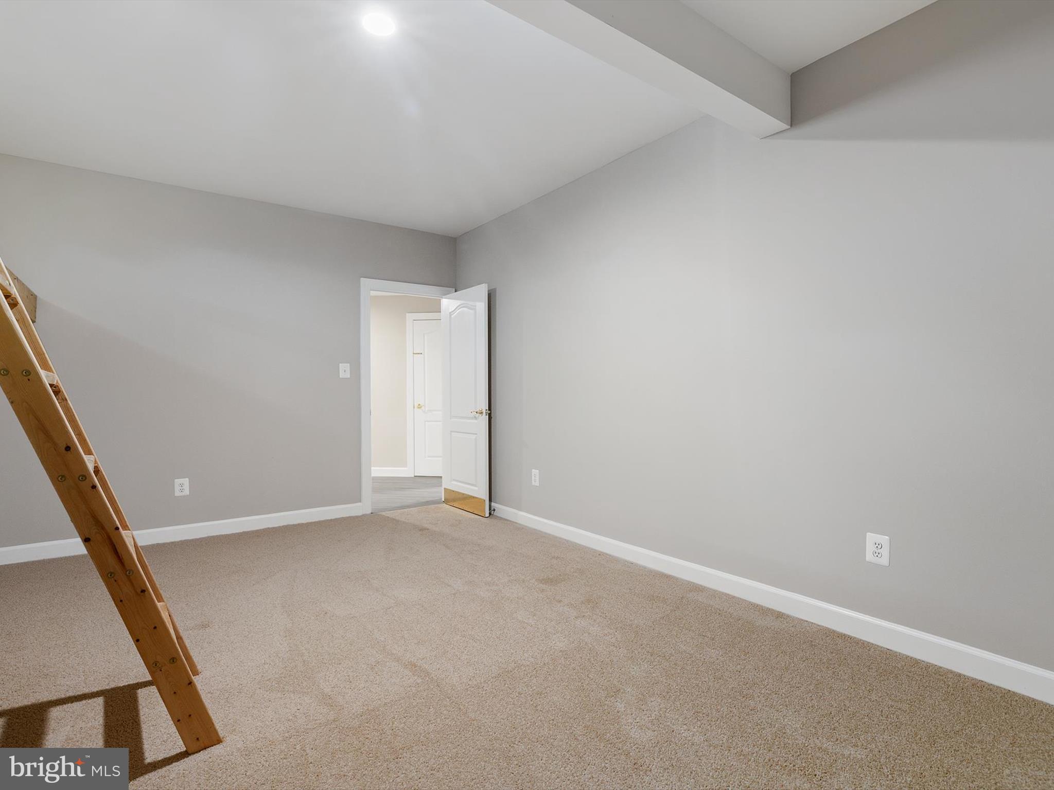 KINGSPORT - Residential