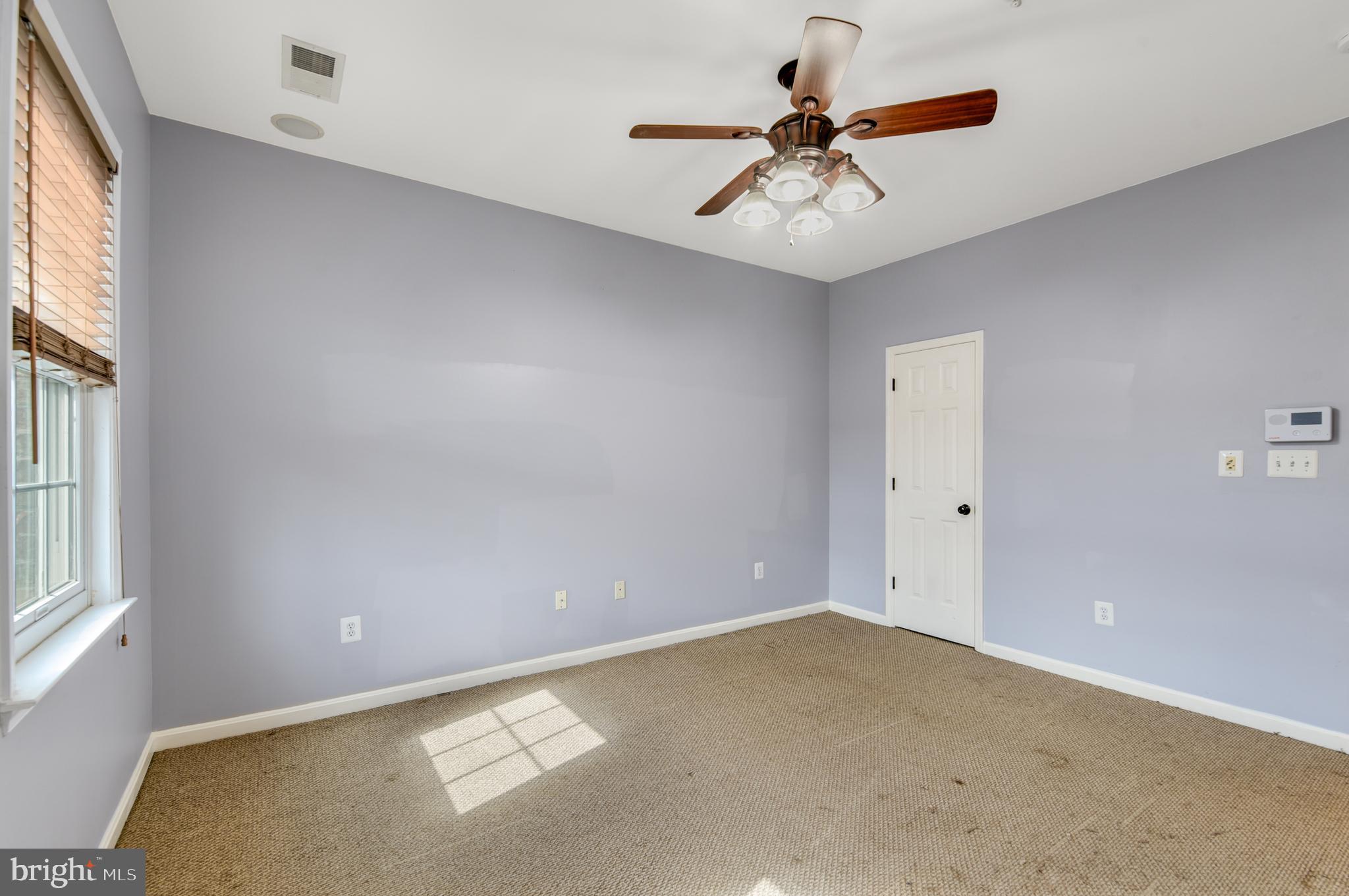RETREAT AT FAIRWOOD TOWN - Residential