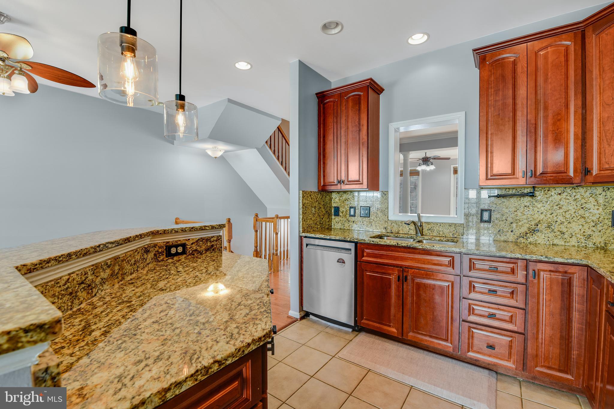 RETREAT AT FAIRWOOD TOWN - Residential