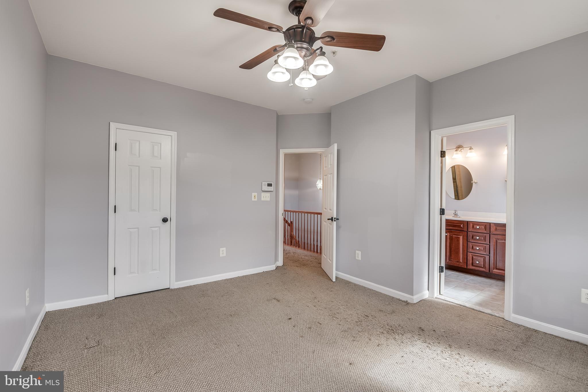 RETREAT AT FAIRWOOD TOWN - Residential