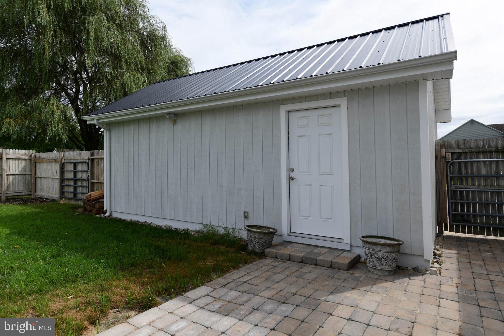 POINTERS RUN - Residential