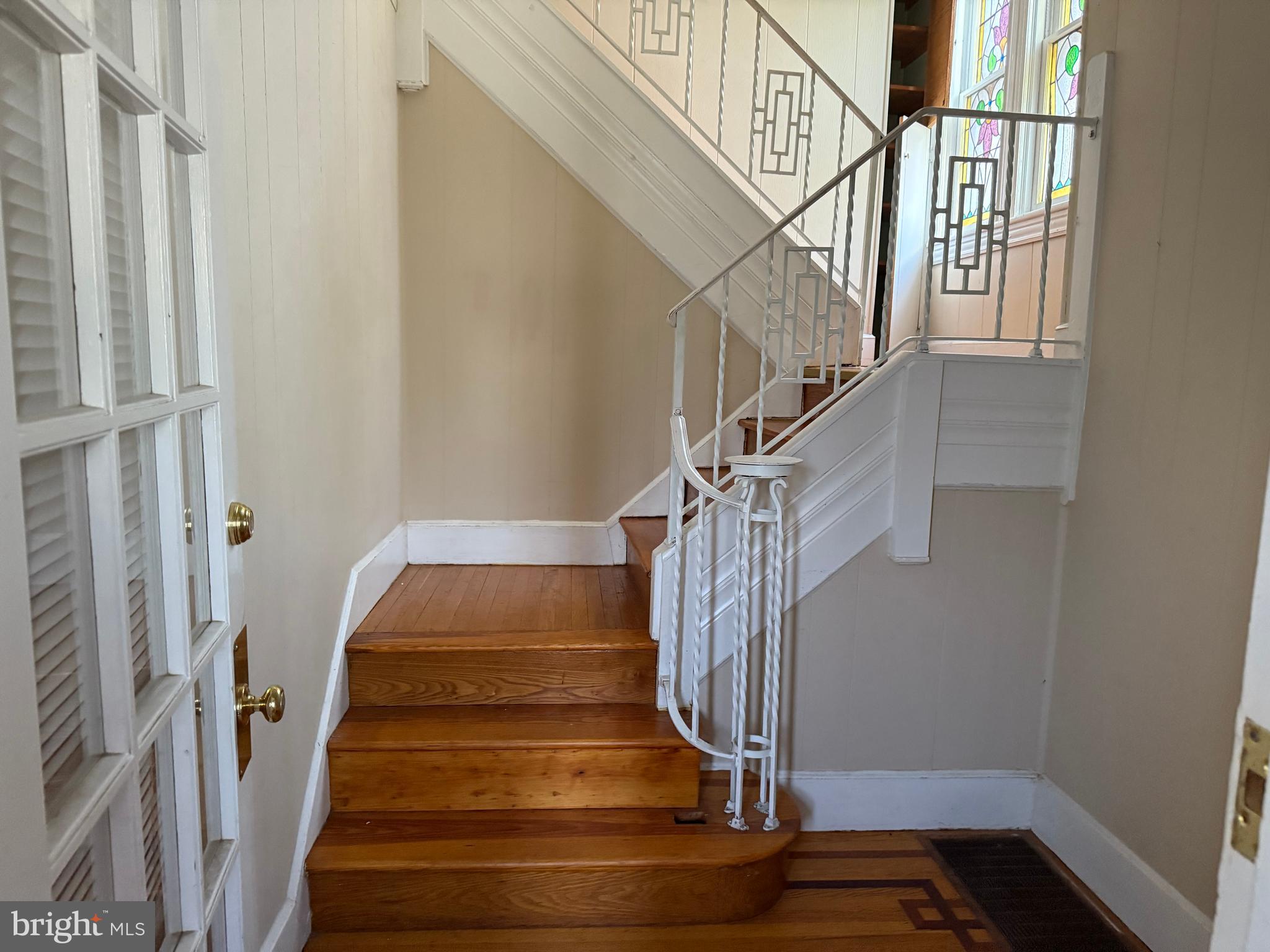 31 E MADISON AVENUE