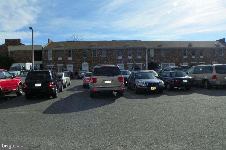 Office Space with 3 offices, 1 conference room, large reception office, could be broken into a 4th office. kitchenette, and bath room.  Available immediately.