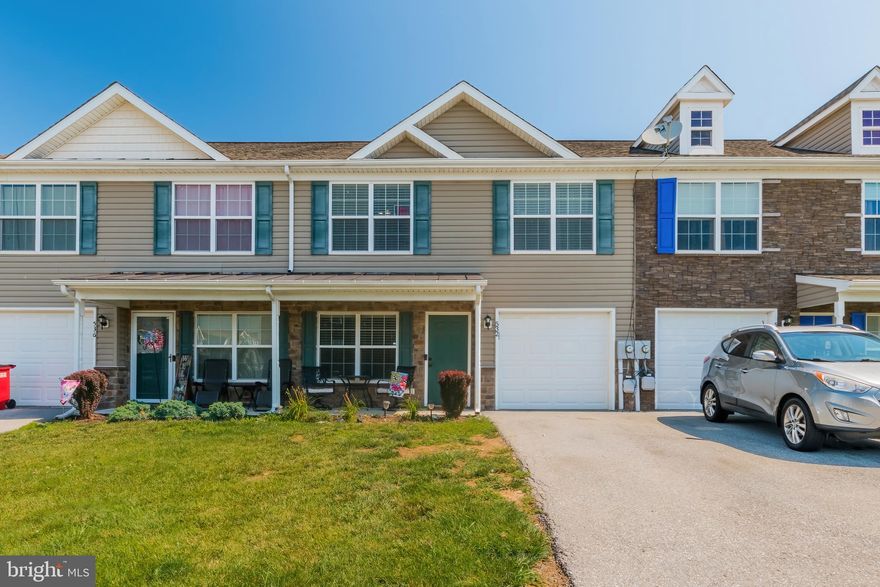 Practical, well-maintained, and move-in-ready home in an ideal location! The Briar Run community is conveniently  Situated for easy access to commuter routes, restaurants, and shopping centers. This home offers over, 2,500 finished square feet. Upstairs has 3 bedroom, 2 full baths, Main level boast a large Livingroom, sitting area, and nice eat in kitchen Updated bathroom on the main floor, new luxury vinyl plank flooring throughout the house.  Walk to the Ranson shopping center which features Home Depot, Weis grocery store, Marshalls, and numerous dining options. Sitting in an excellent commuter location just minutes away from Loudoun County, I-81, and Clarke County