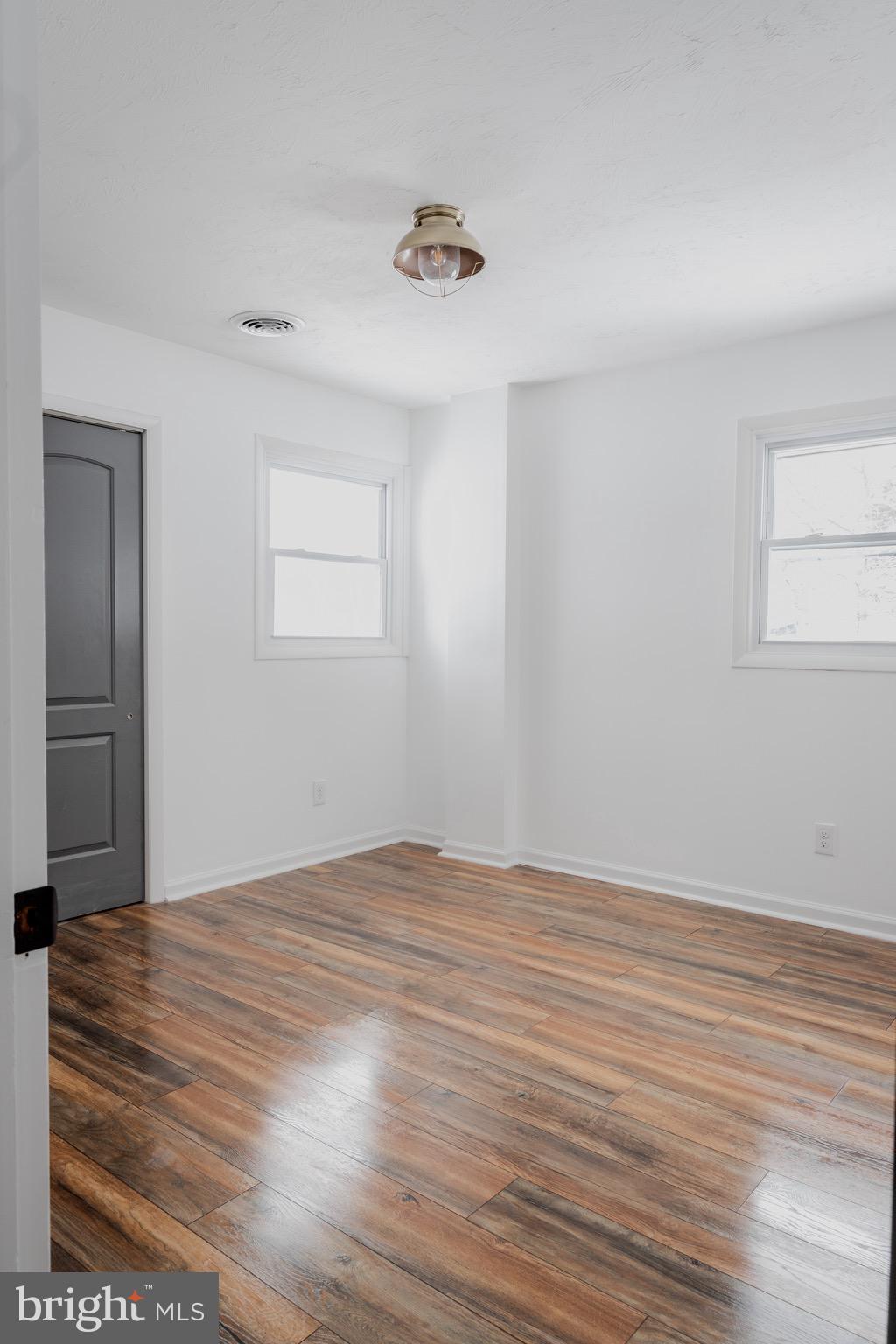 LAKE MEADE - Residential