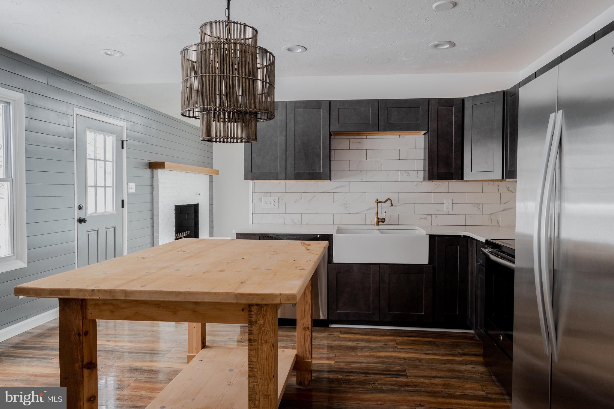 LAKE MEADE - Residential