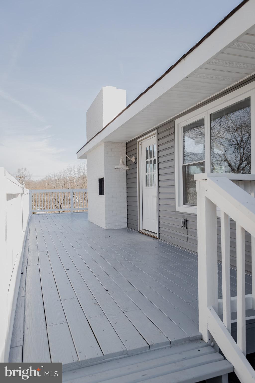 LAKE MEADE - Residential