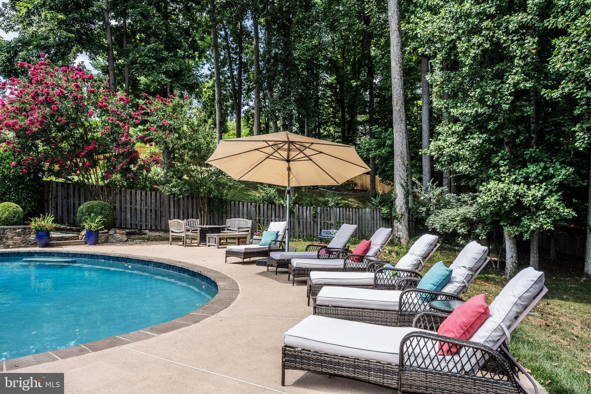 LANGLEY OAKS - Residential