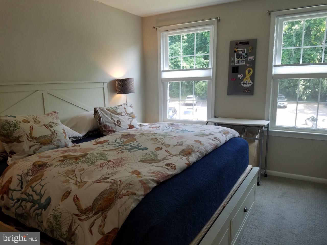 HAMLET HOUSE - Residential Lease