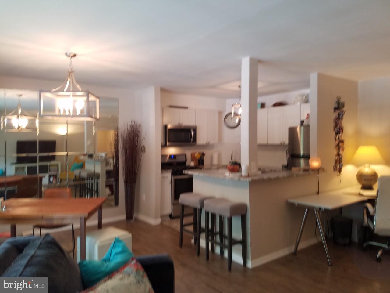 HAMLET HOUSE - Residential Lease