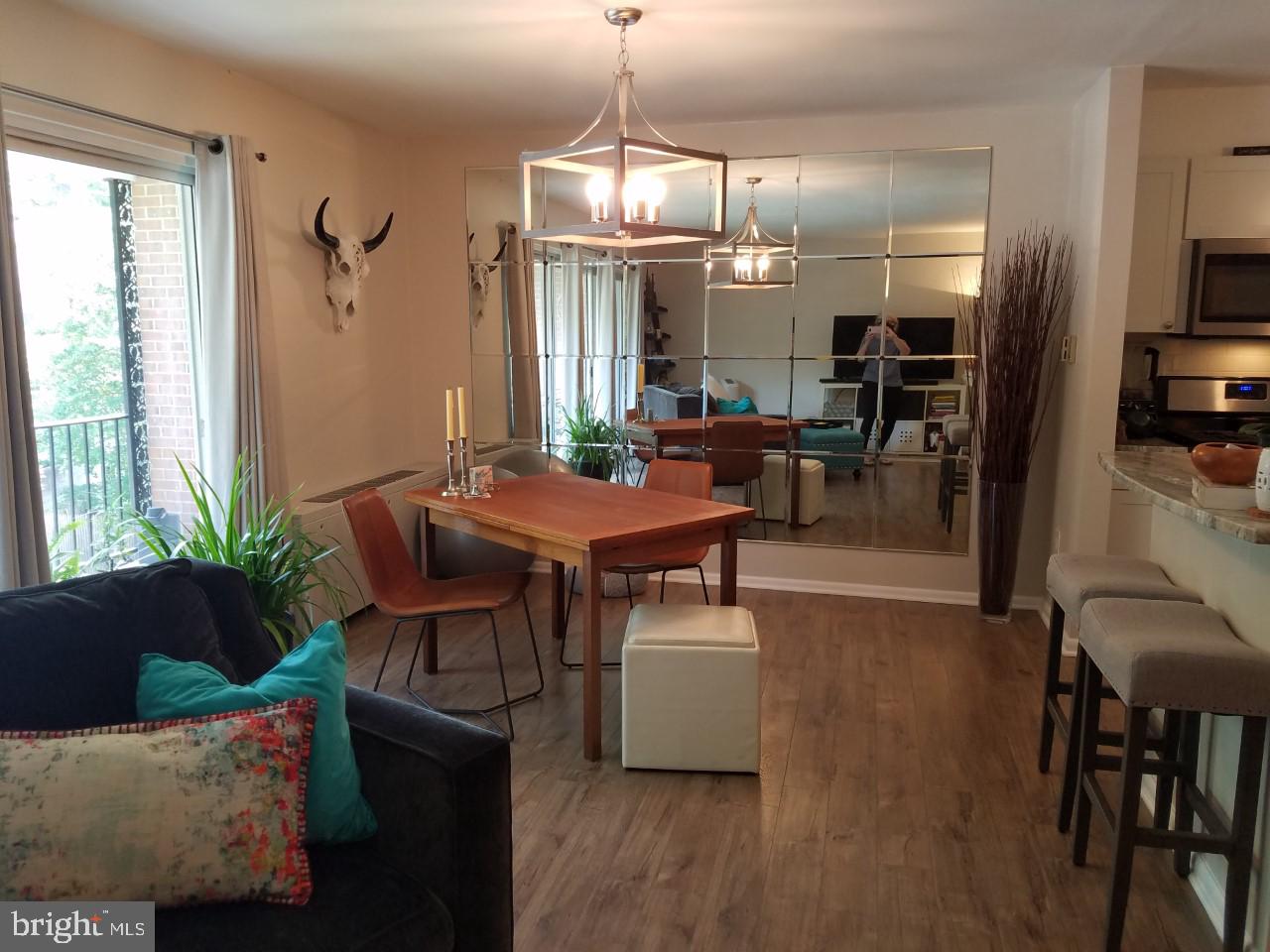 HAMLET HOUSE - Residential Lease