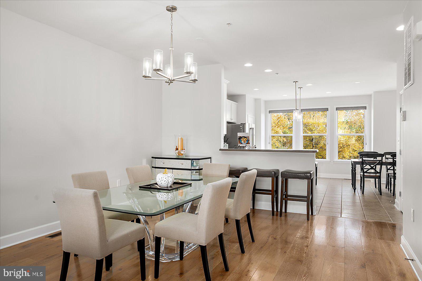 GLEN RIDDLE - Residential