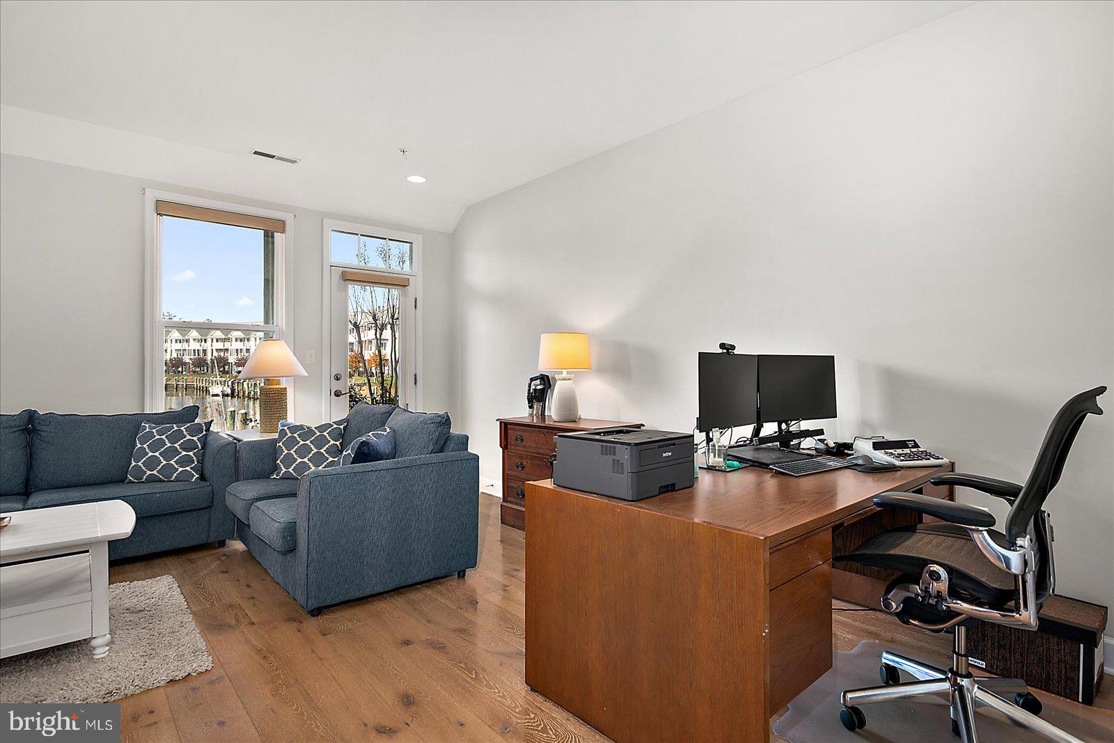 GLEN RIDDLE - Residential