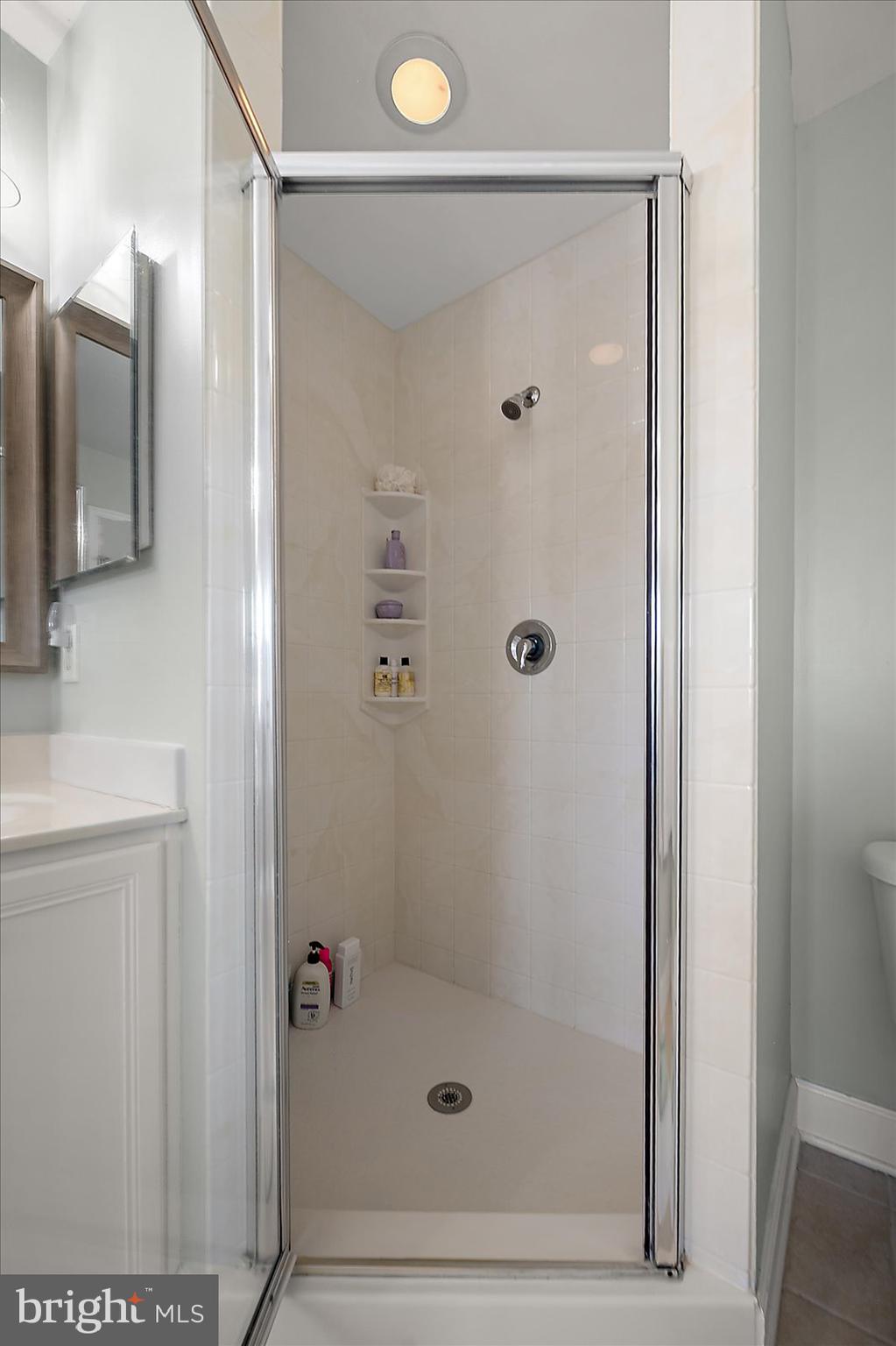 GLEN RIDDLE - Residential