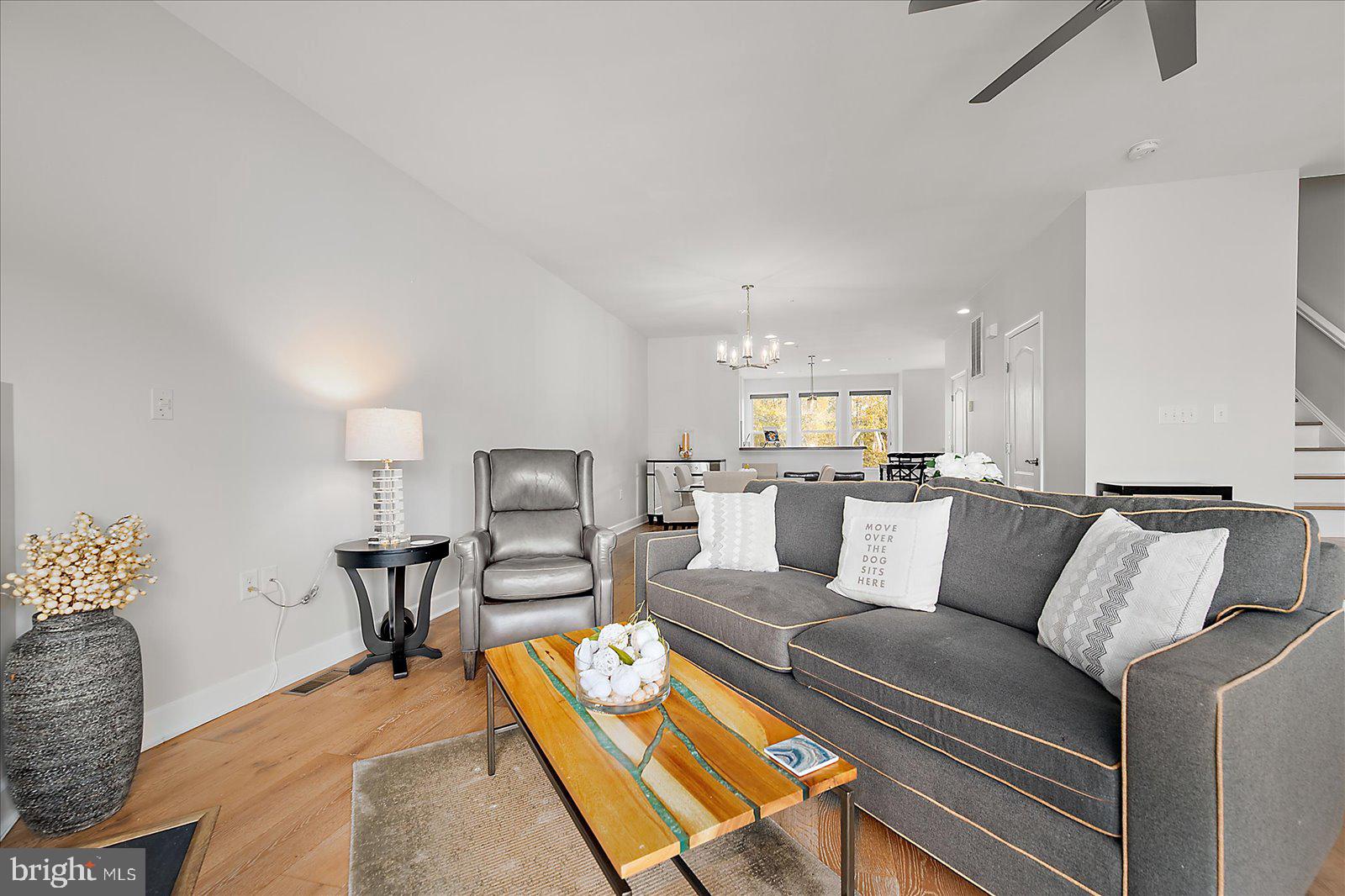 GLEN RIDDLE - Residential