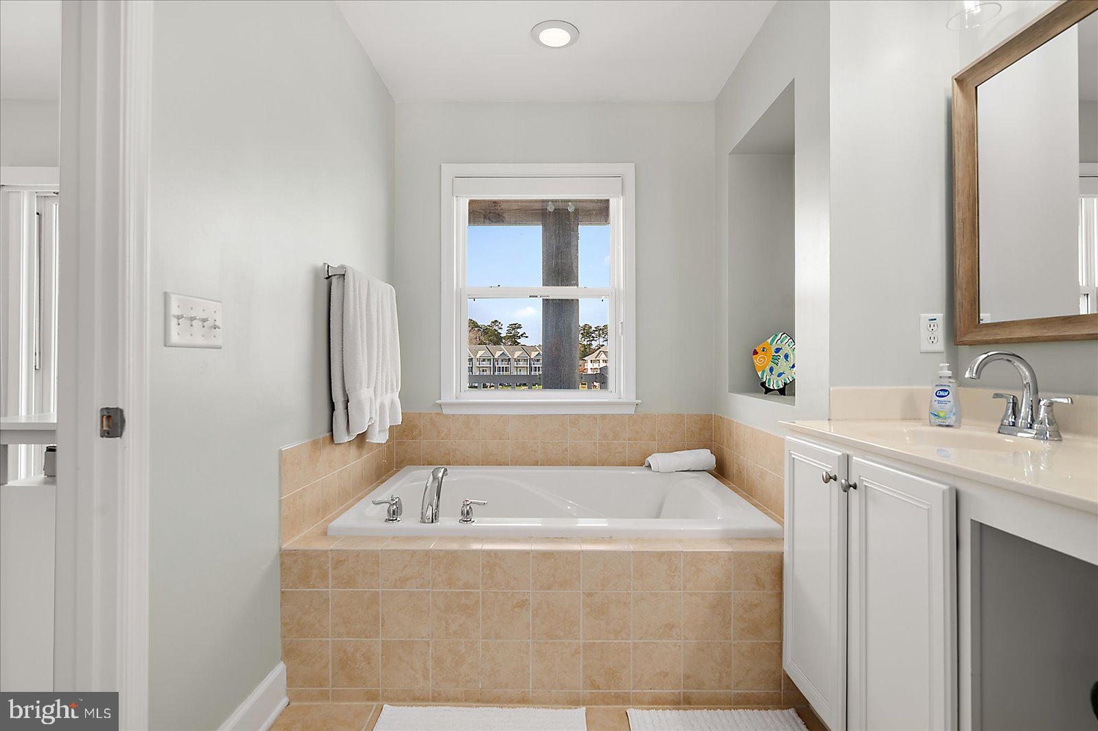 GLEN RIDDLE - Residential