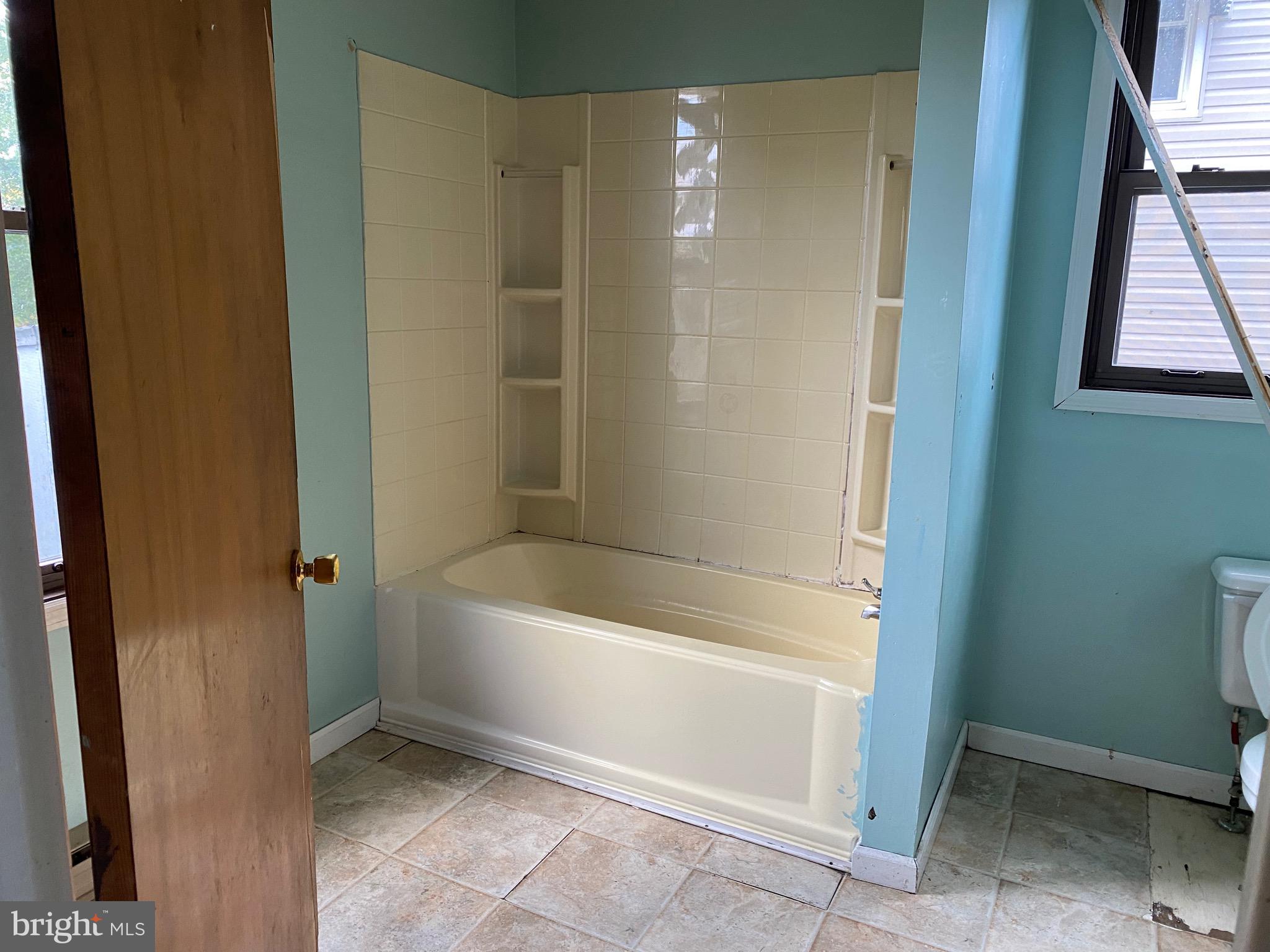 SOUTH END - Residential