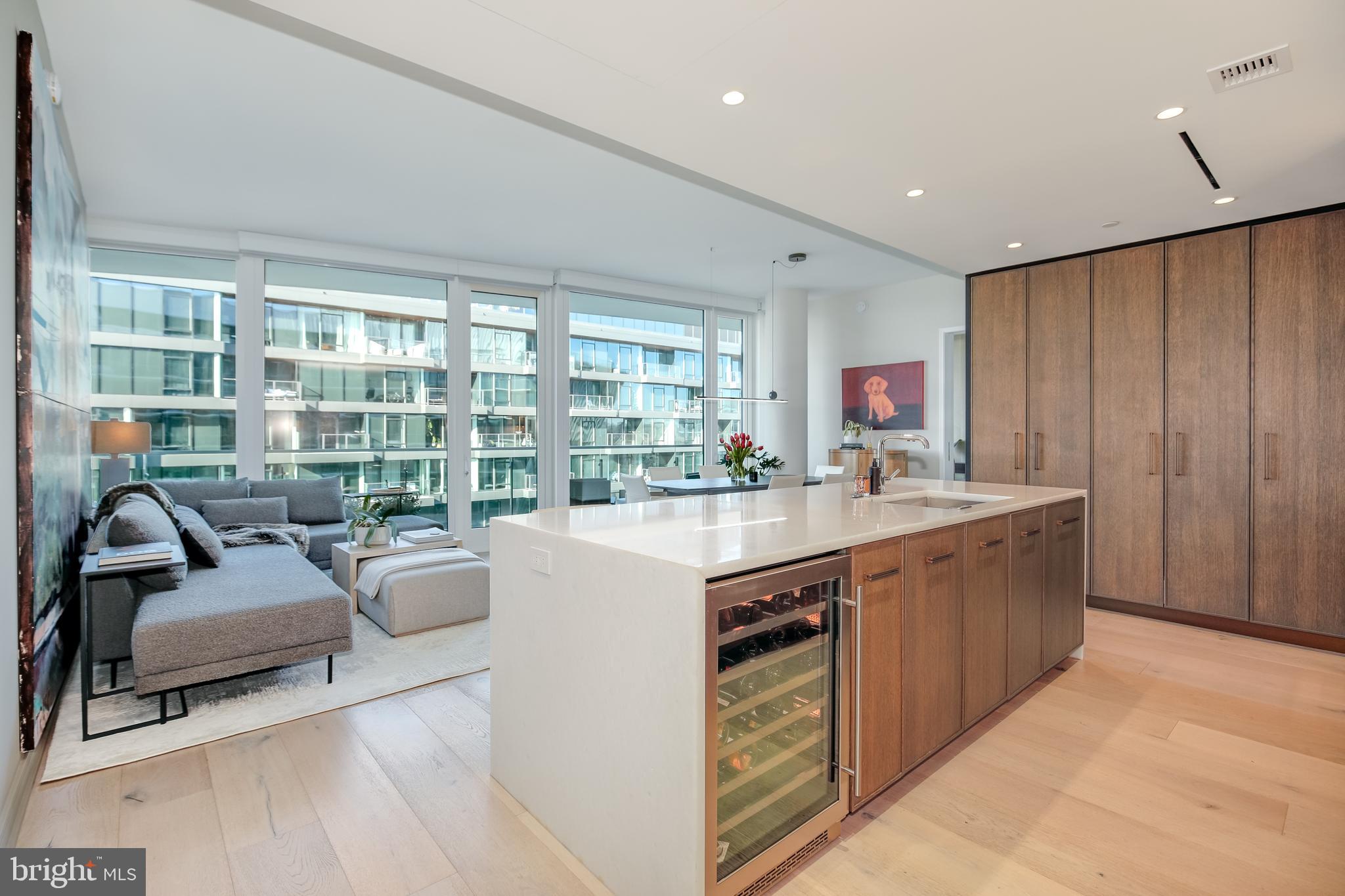 601 WHARF SW 1007