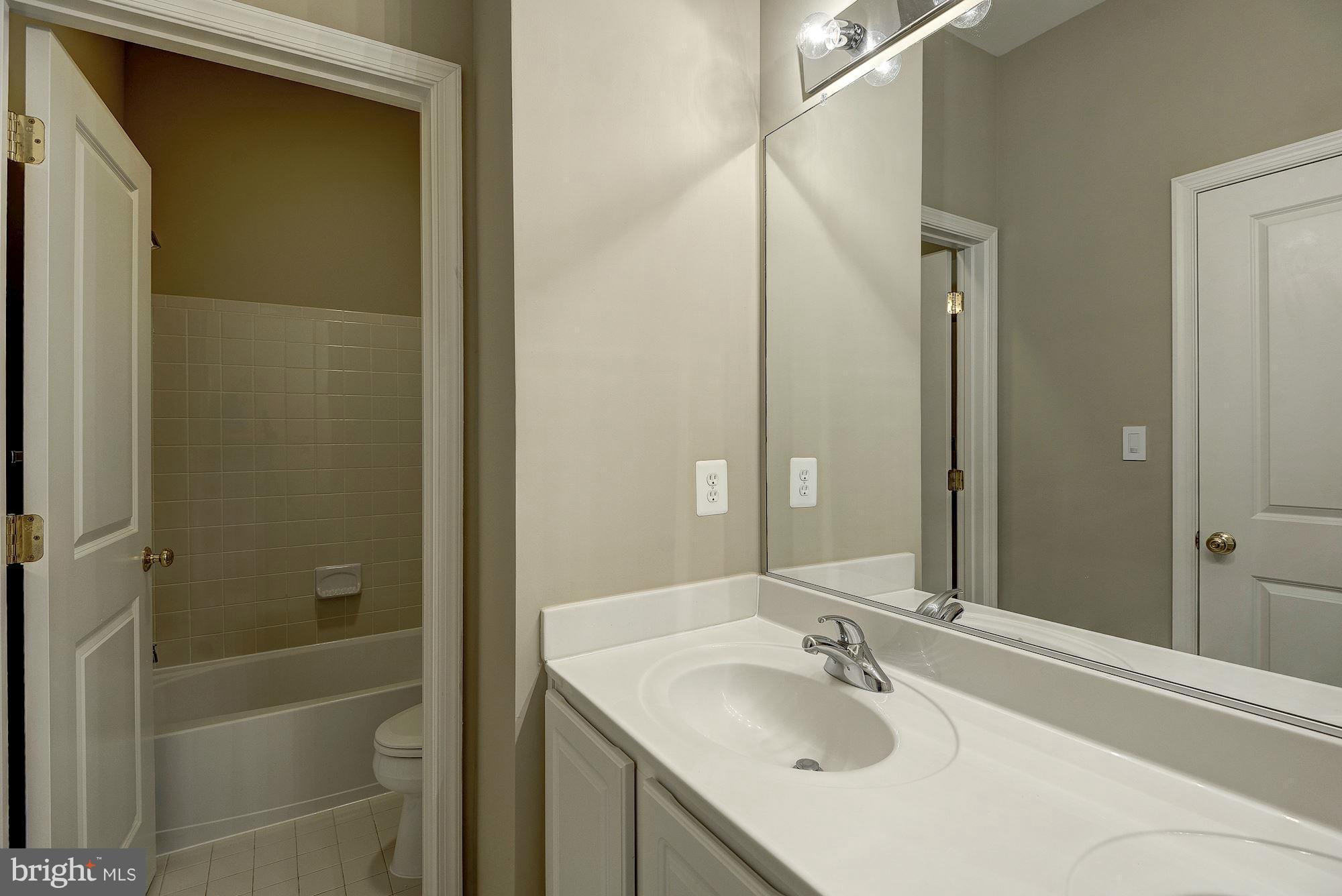 BRAMBLETON LANDBAY 2 - Residential