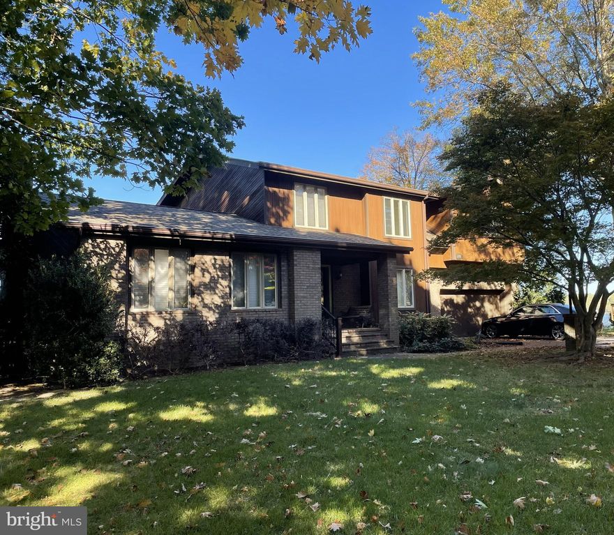 PRICE REDUCED... This Waterfront property has a private pier with boat lift and jet ski/kayak lift. The home is located at the end of a quiet cul de sac in a resort living golf community that features an 18-hole waterfront golf course, club house with restaurant, waterfront Olympic size community pool, playground, private marina (with Kayak launch), tennis/pickleball courts, putting green and driving range. Entertain family and friends on the rear deck, with views of the water, that flow into the open Family room, Dining room and Kitchen. This home is also one of the few in Swan Point that includes an unfinished basement that you can use for storage and/or a theater/game room. The possibilities are endless. Call today and make this property your home.