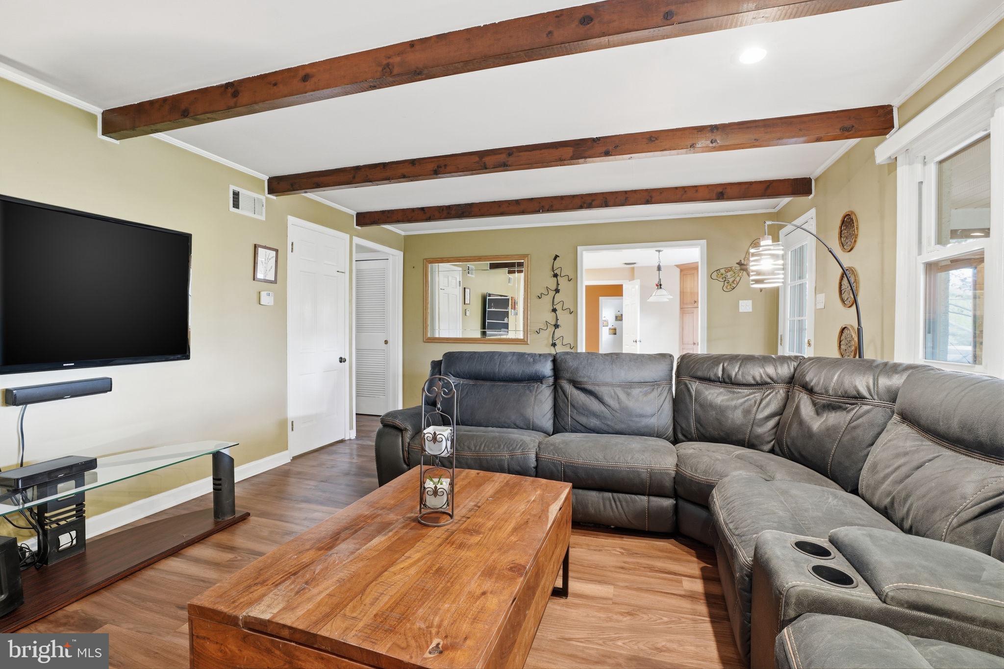 WINDMILL VIL WEST - Residential