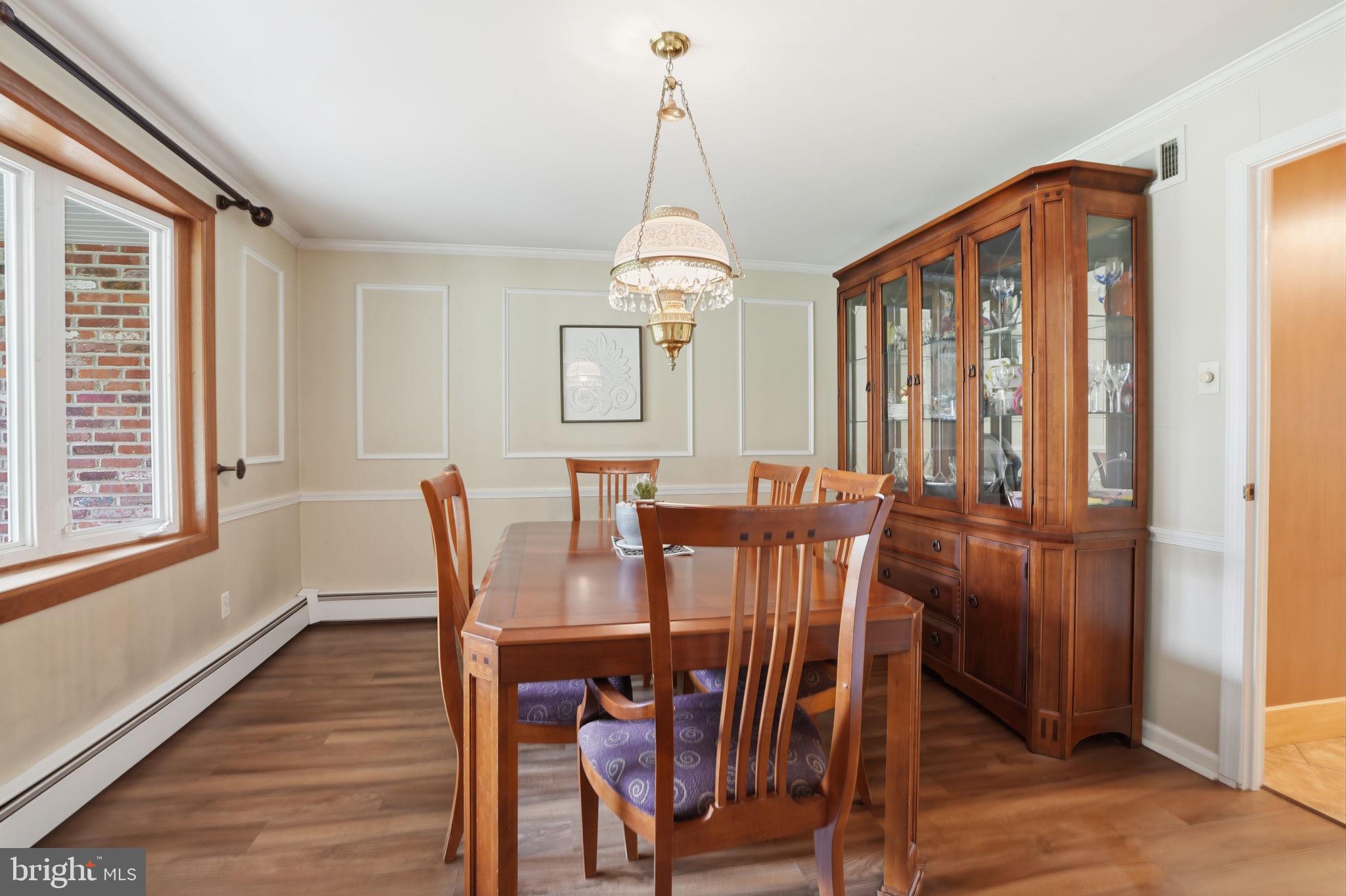 WINDMILL VIL WEST - Residential